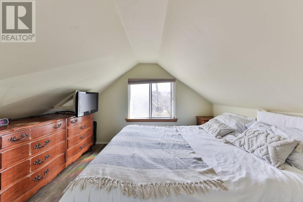 












39 TWENTY FOURTH STREET

,
Toronto,




Ontario
M8V3N3

