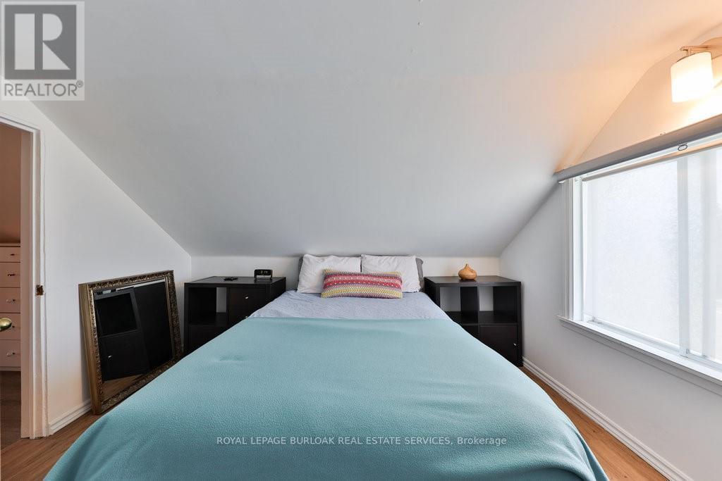 












39 TWENTY FOURTH STREET

,
Toronto,




Ontario
M8V3N3

