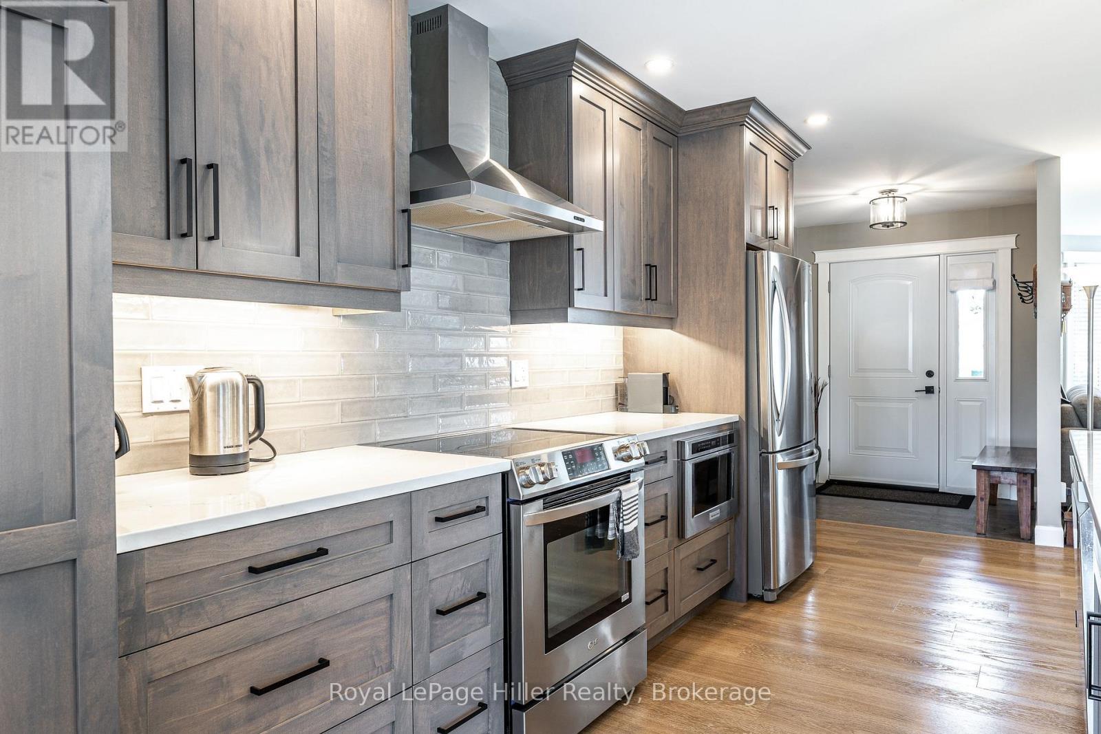 












177 BLENHEIM COURT

,
West Perth (Mitchell),




Ontario
N0K1N0

