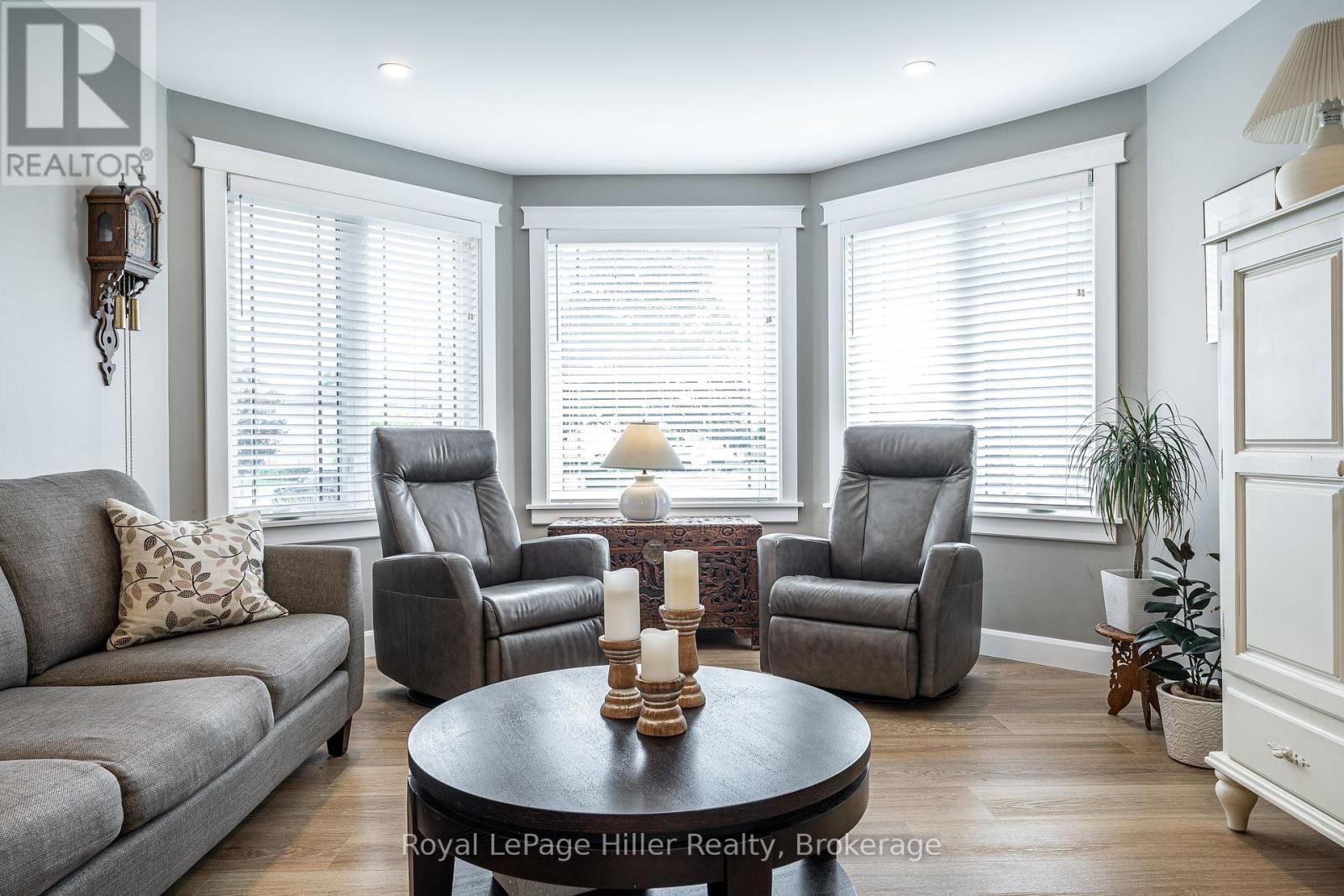 












177 BLENHEIM COURT

,
West Perth (Mitchell),




Ontario
N0K1N0

