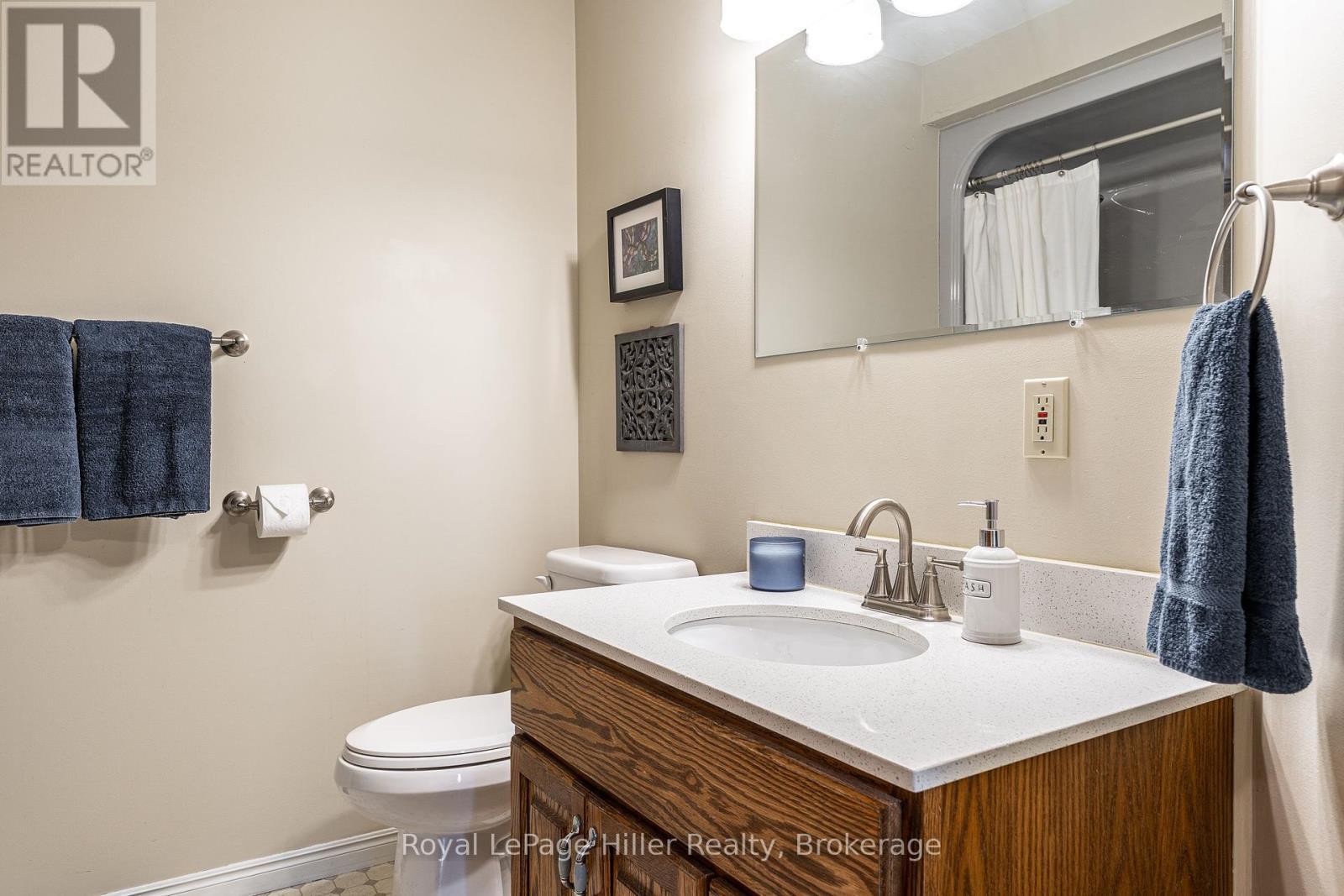












177 BLENHEIM COURT

,
West Perth (Mitchell),




Ontario
N0K1N0

