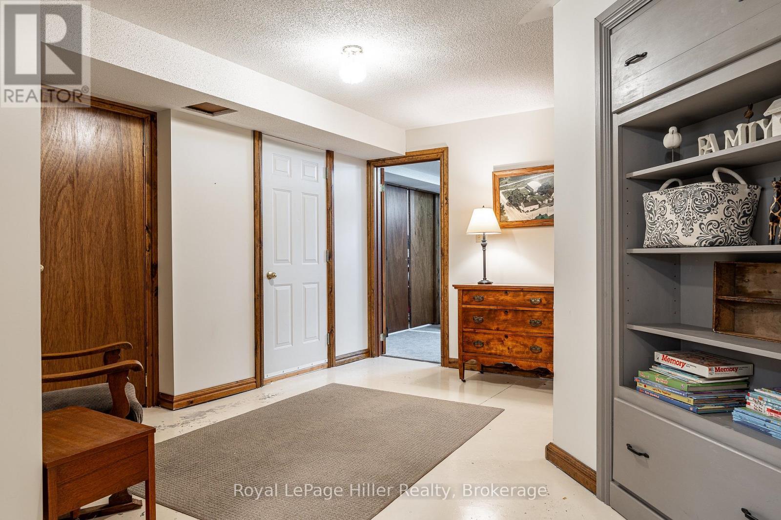 












177 BLENHEIM COURT

,
West Perth (Mitchell),




Ontario
N0K1N0

