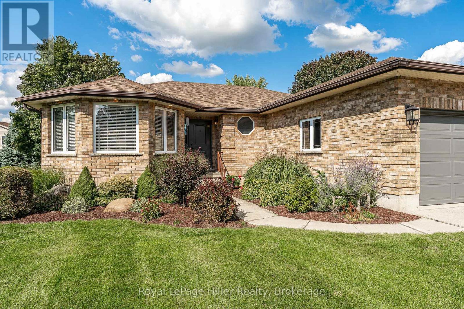 












177 BLENHEIM COURT

,
West Perth (Mitchell),




Ontario
N0K1N0

