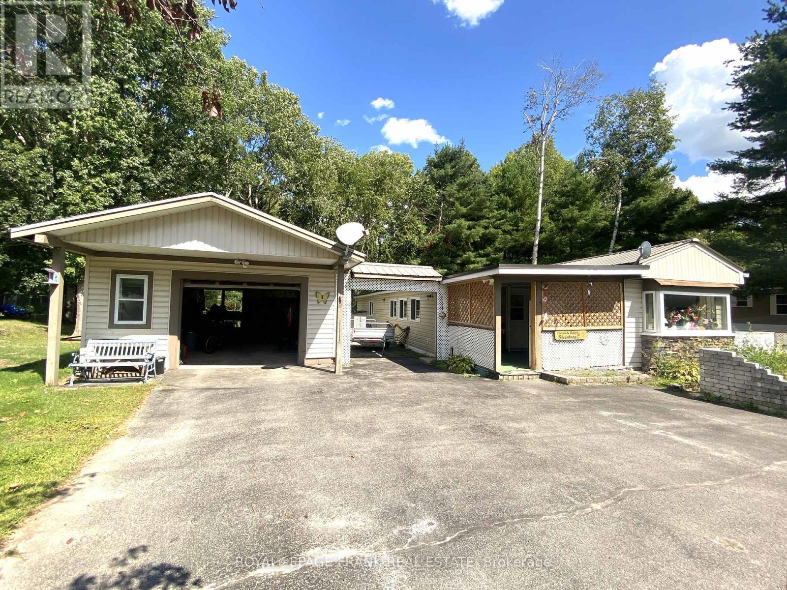 












83 BELMONT STREET

,
Havelock-Belmont-Methuen (Belmont-Methuen),




Ontario
K0L1Z0

