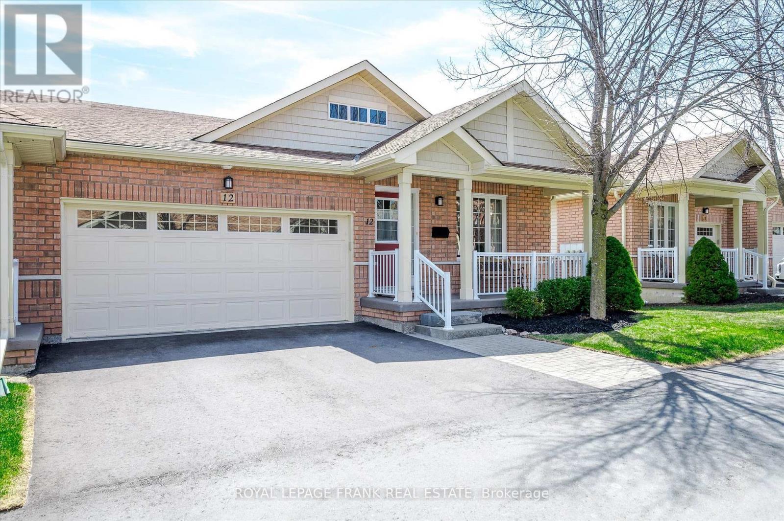 












12 - 877 WENTWORTH STREET

,
Peterborough (Otonabee Ward 1),




Ontario
K9J8R7

