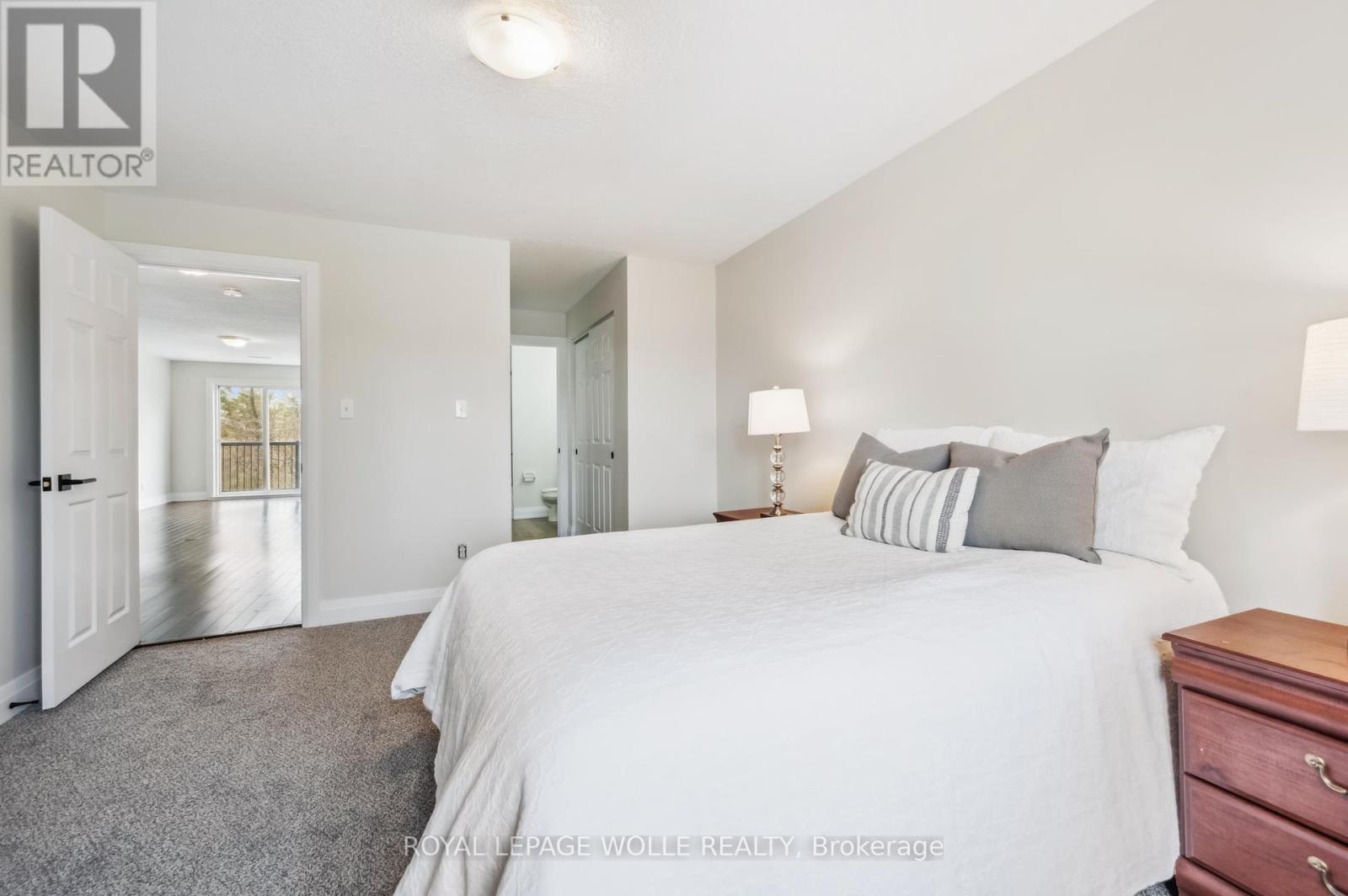 












12D - 45 CEDARHILL CRESCENT

,
Kitchener,




Ontario
N2E0A2

