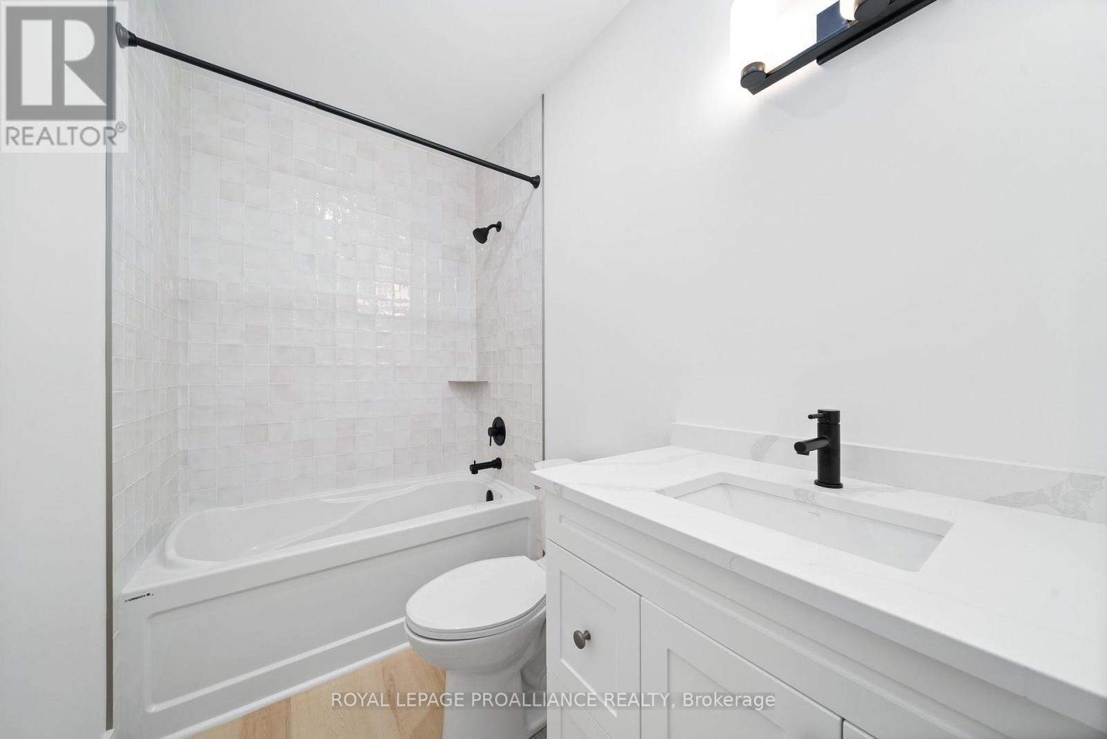 












302 - 941 CHARLES WILSON PARKWAY

,
Cobourg,




Ontario
K9A0L2

