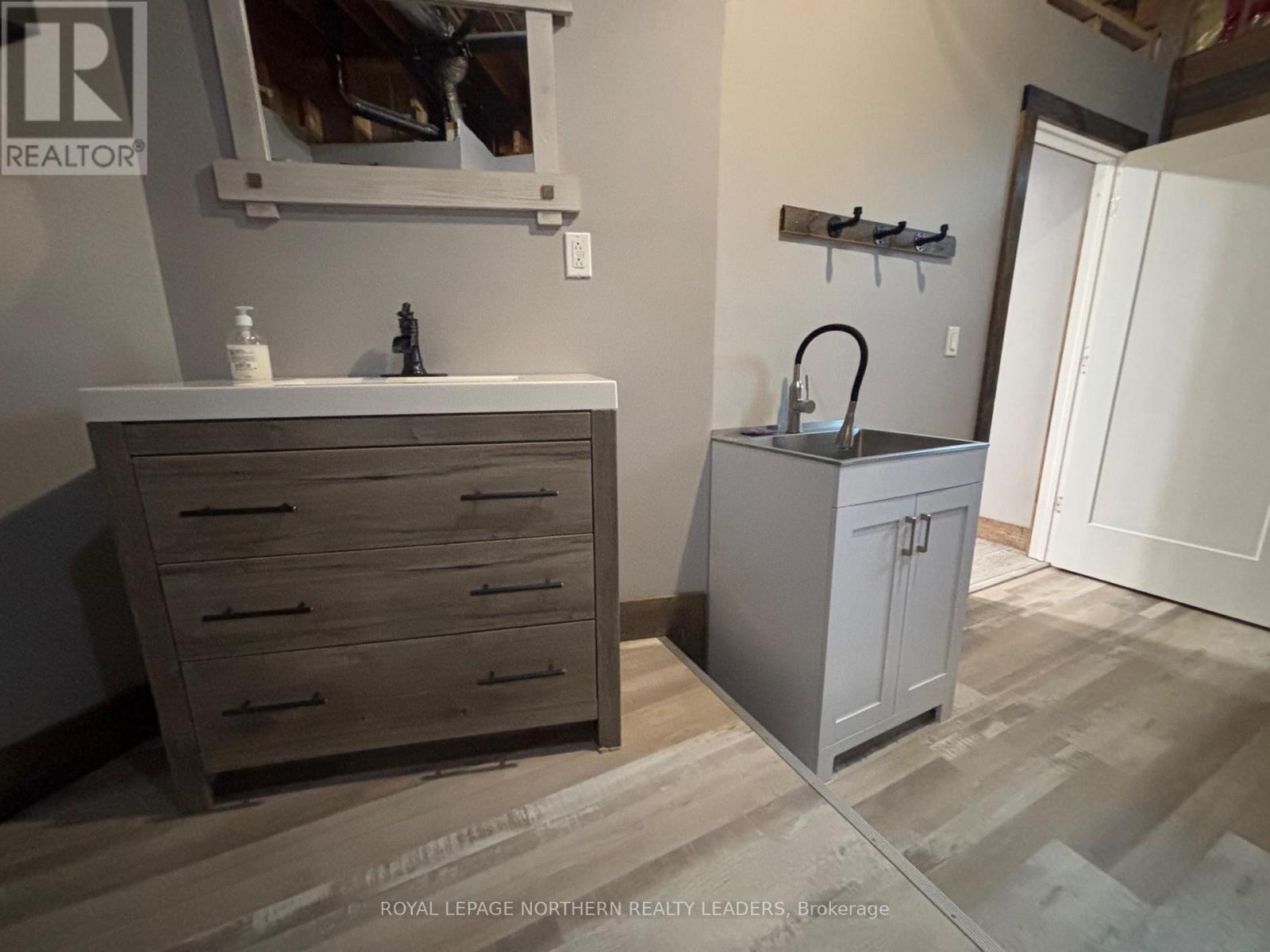 












57 VICTORIA AVENUE S

,
Cochrane,




Ontario
P0L1C0

