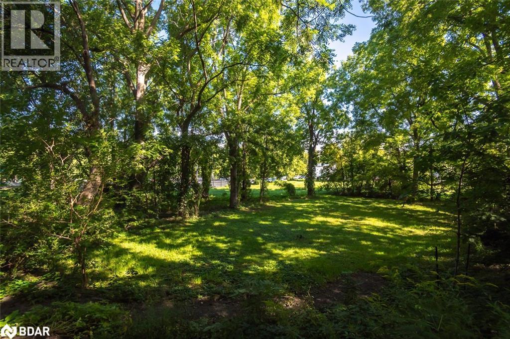 












49 JAMES Street

,
Milton,




Ontario
L9T2P5

