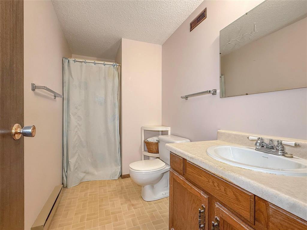 












330 Cornwallis Crescent

,
Brandon,




Manitoba
R7A6S4

