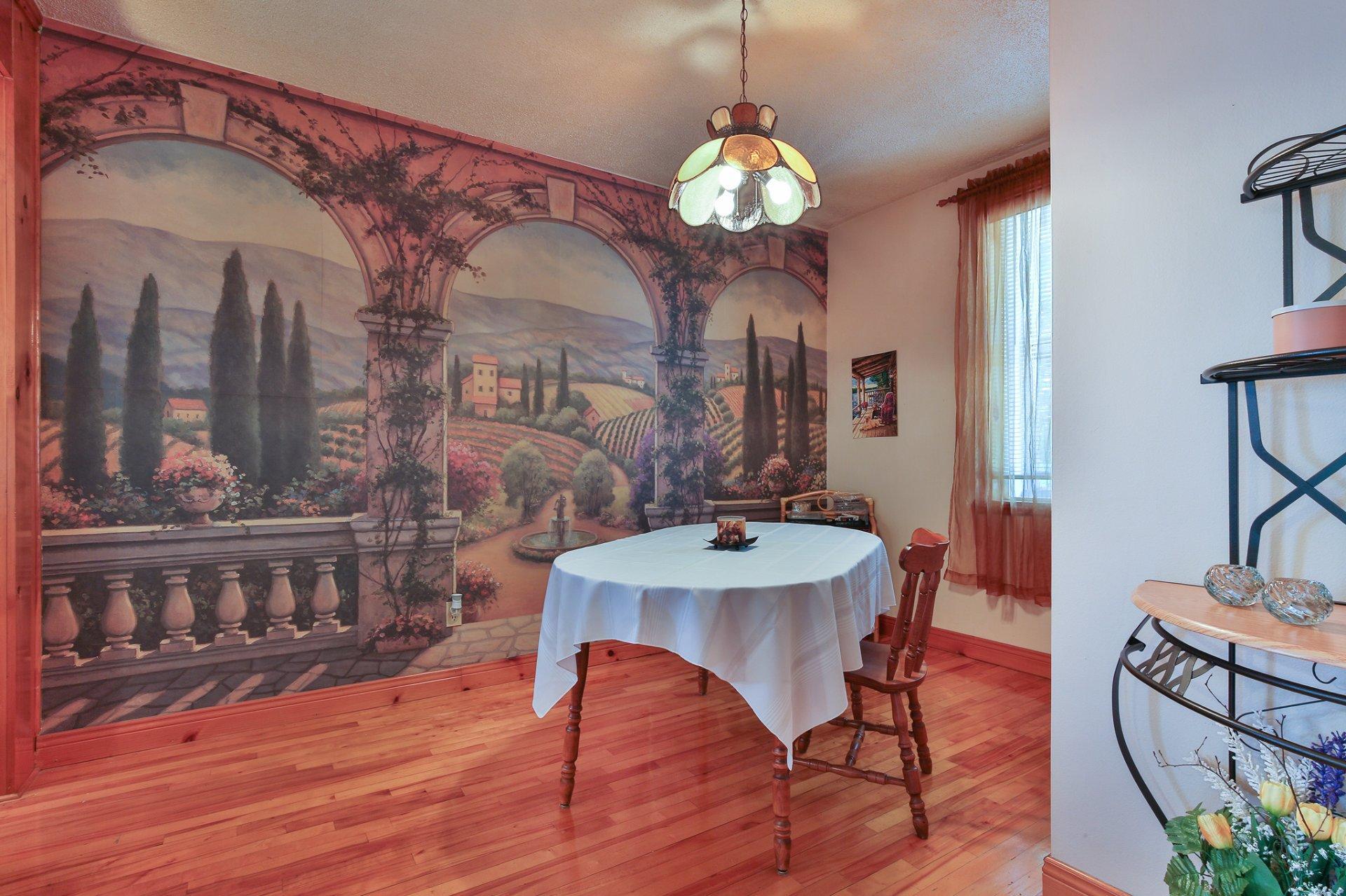 









5400

 - 5402


Rue York

,
Montréal (Le Sud-Ouest),




QC
H4E4E3

