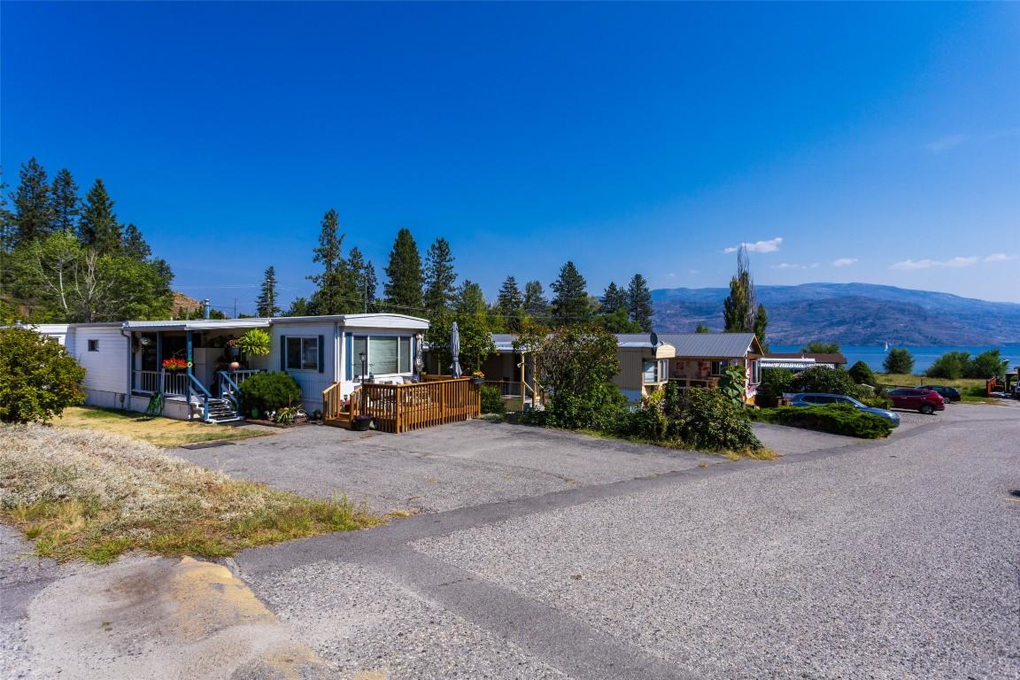 









6711


97

Highway, 13,
Peachland,




BC
V0H 1X9

