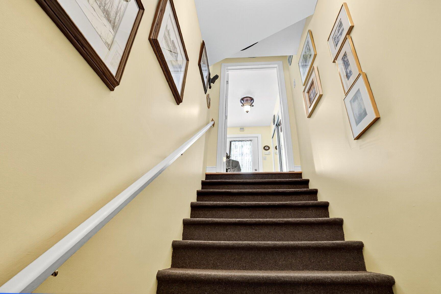 









680


Rue Paul-Doyon

, 13,
Boucherville,




QC
J4B8S8

