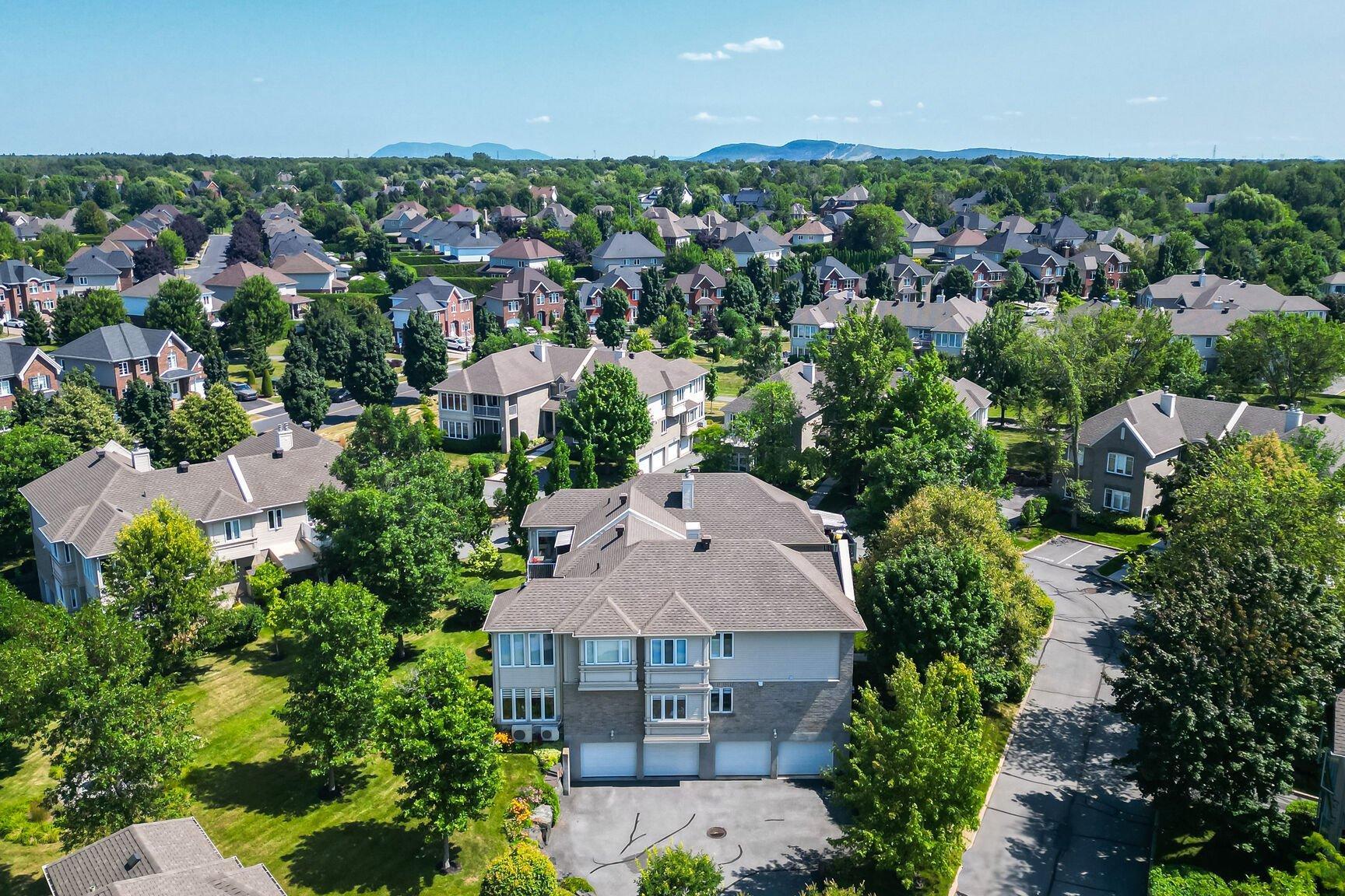 









680


Rue Paul-Doyon

, 13,
Boucherville,




QC
J4B8S8

