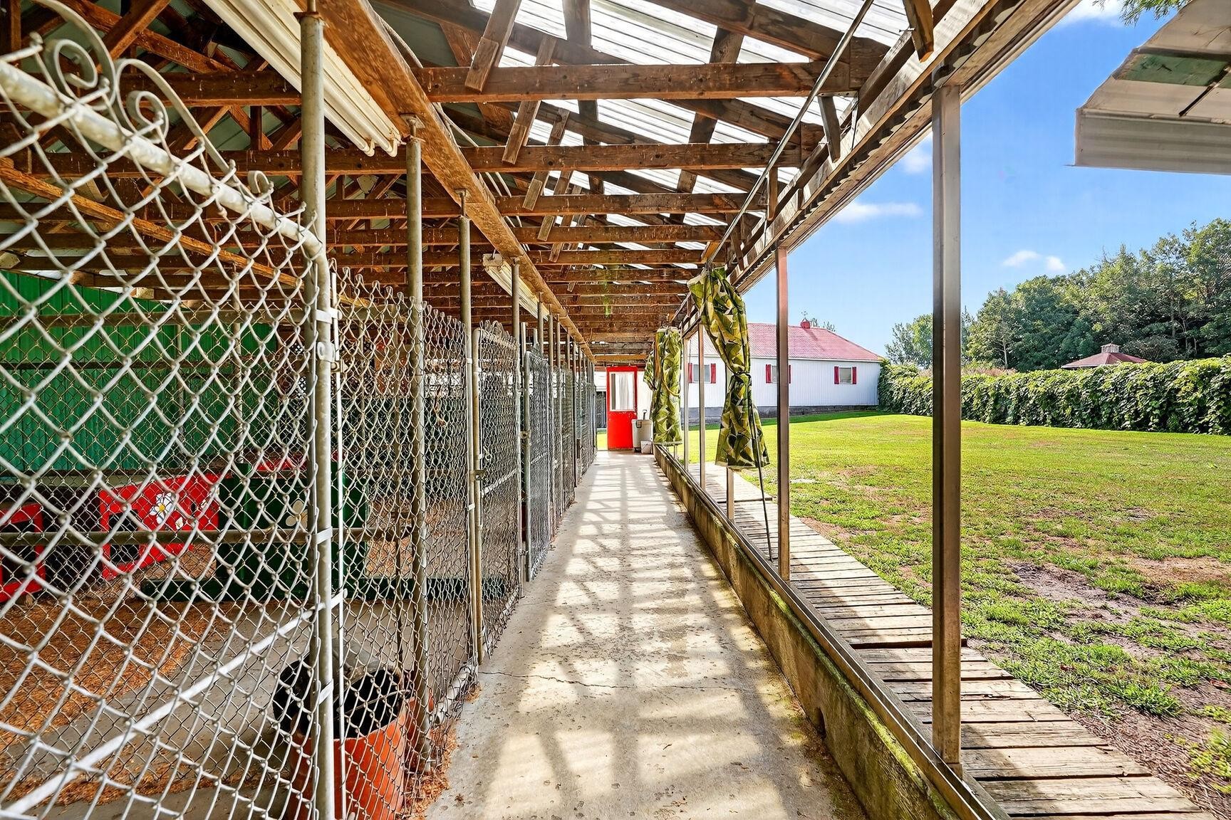 









186


Rg Ste-Sophie

,
Oka,







QC
J0N1E0

