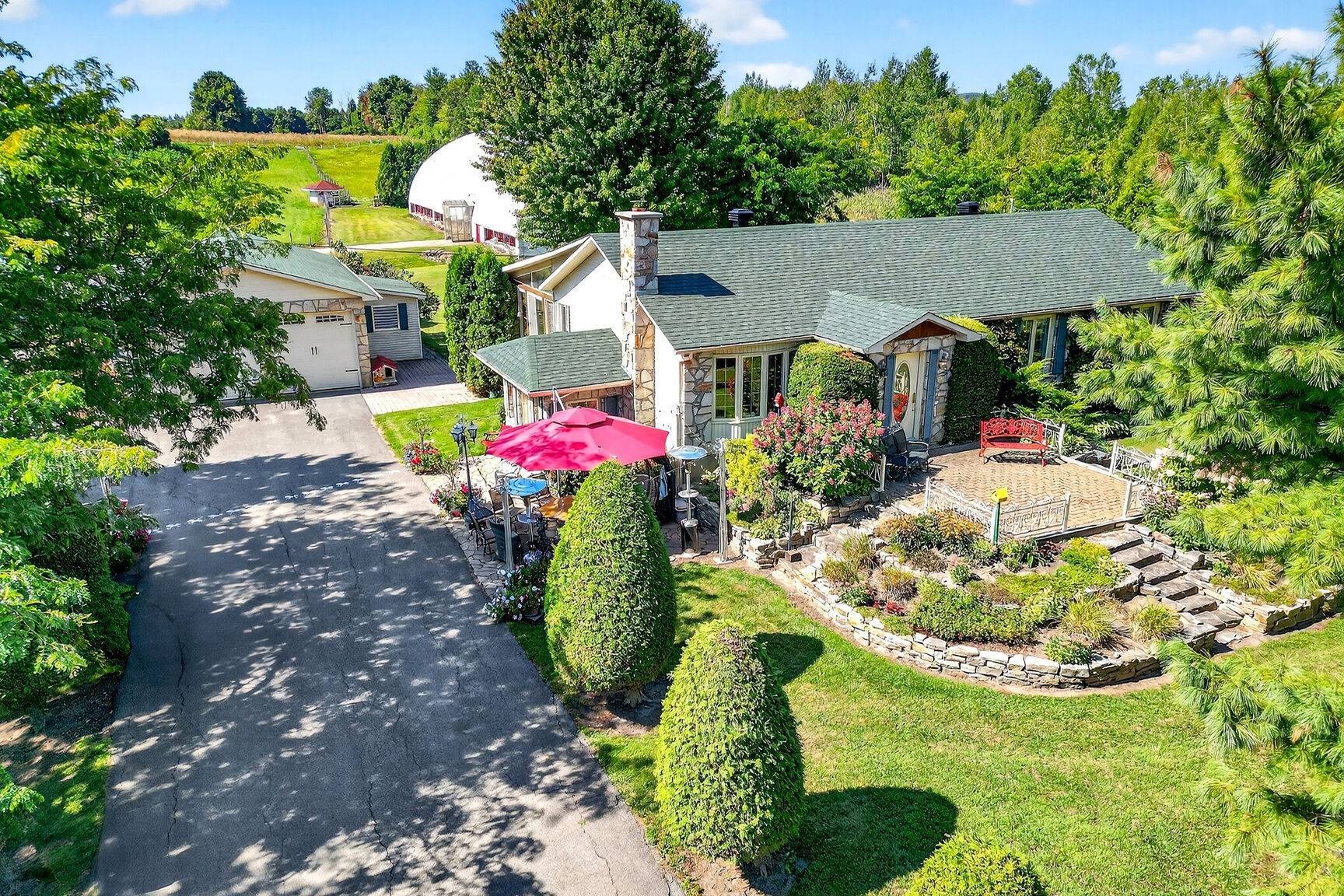 









186


Rg Ste-Sophie

,
Oka,







QC
J0N1E0

