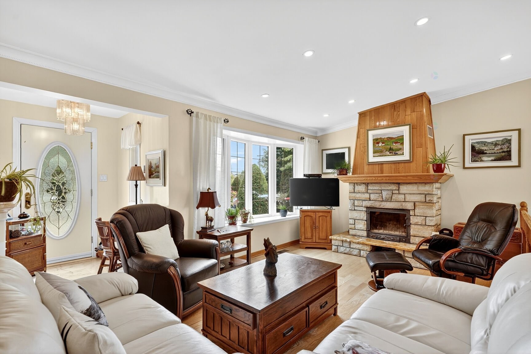 









186


Rg Ste-Sophie

,
Oka,







QC
J0N1E0

