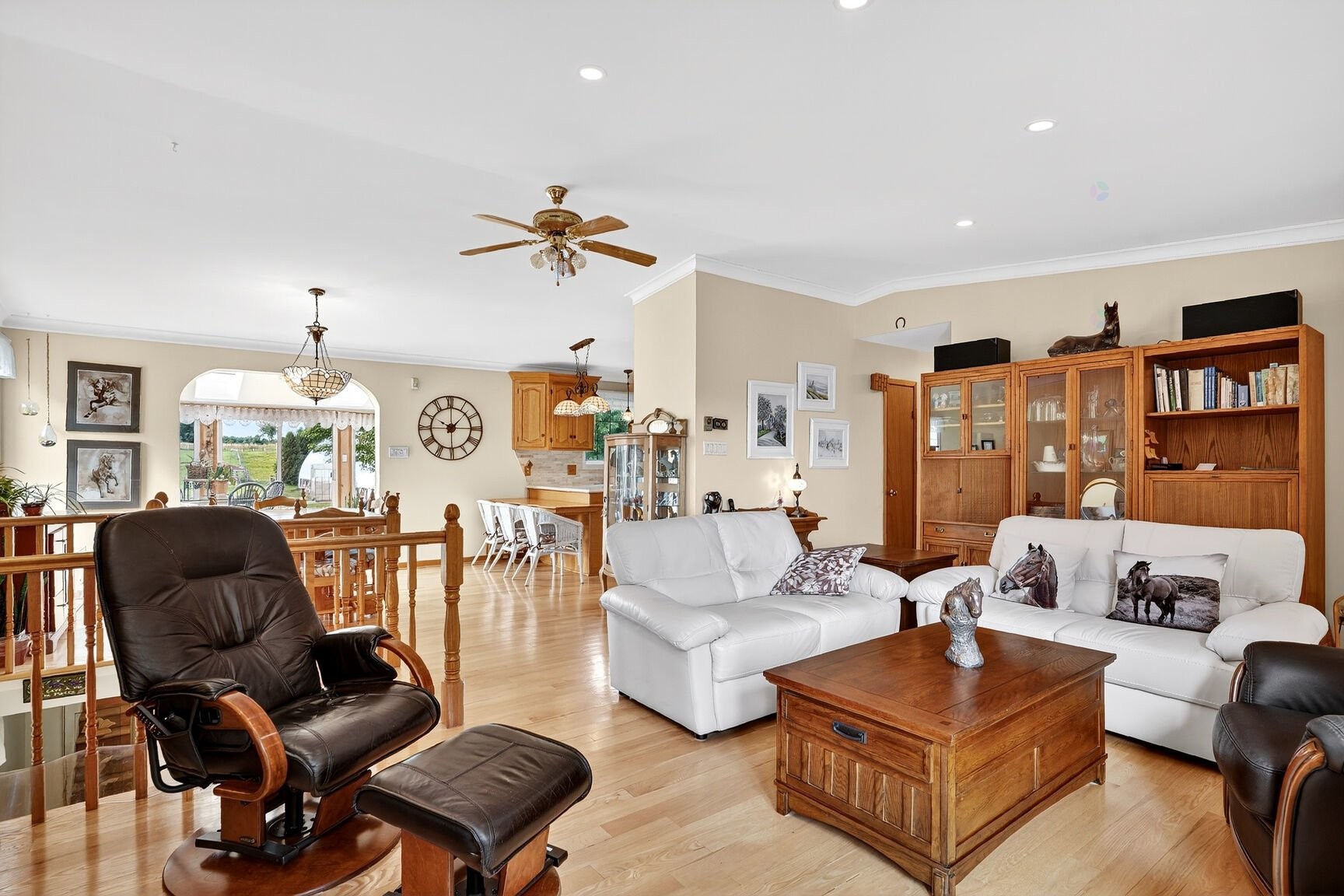 









186


Rg Ste-Sophie

,
Oka,







QC
J0N1E0

