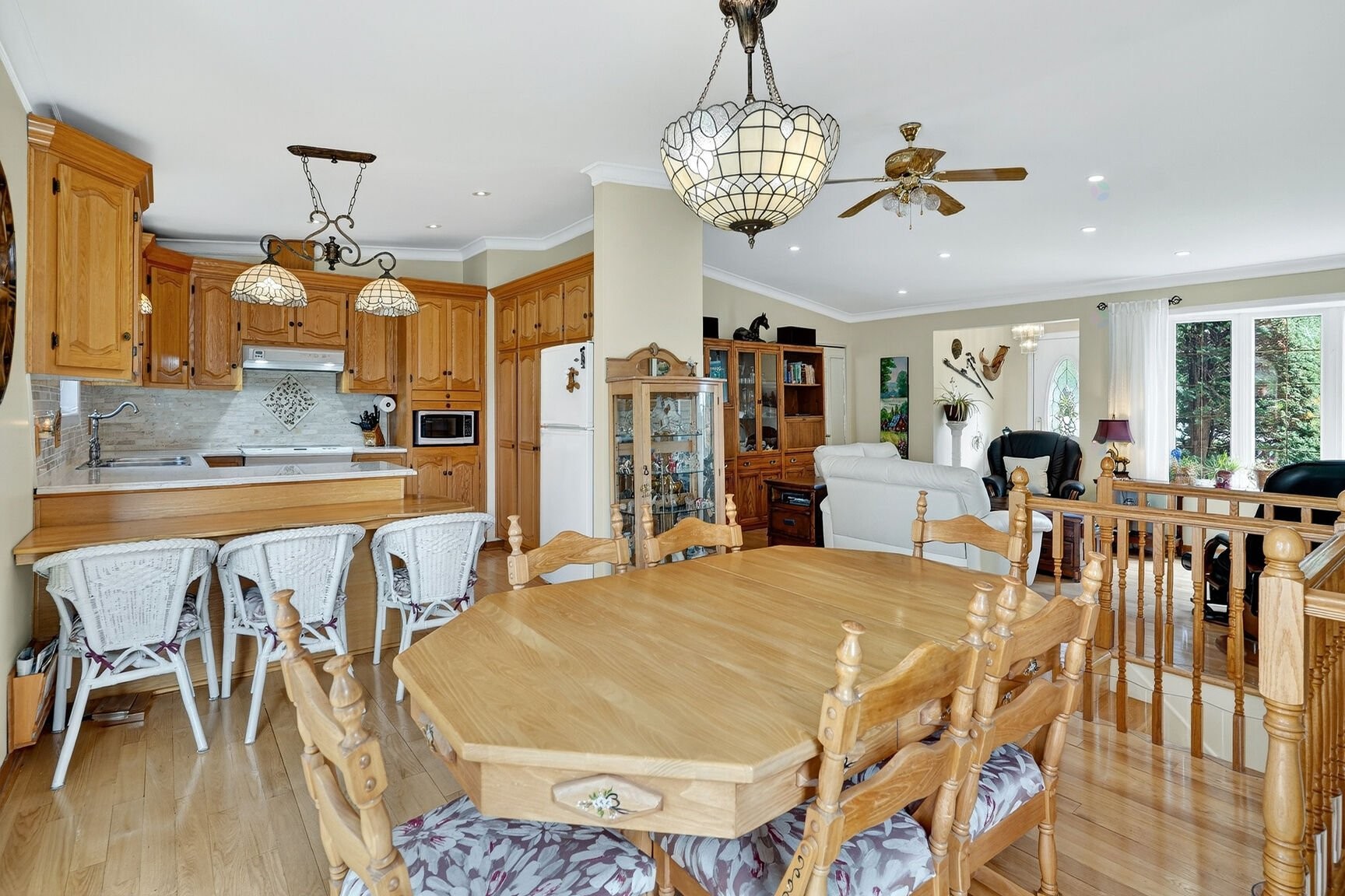 









186


Rg Ste-Sophie

,
Oka,







QC
J0N1E0

