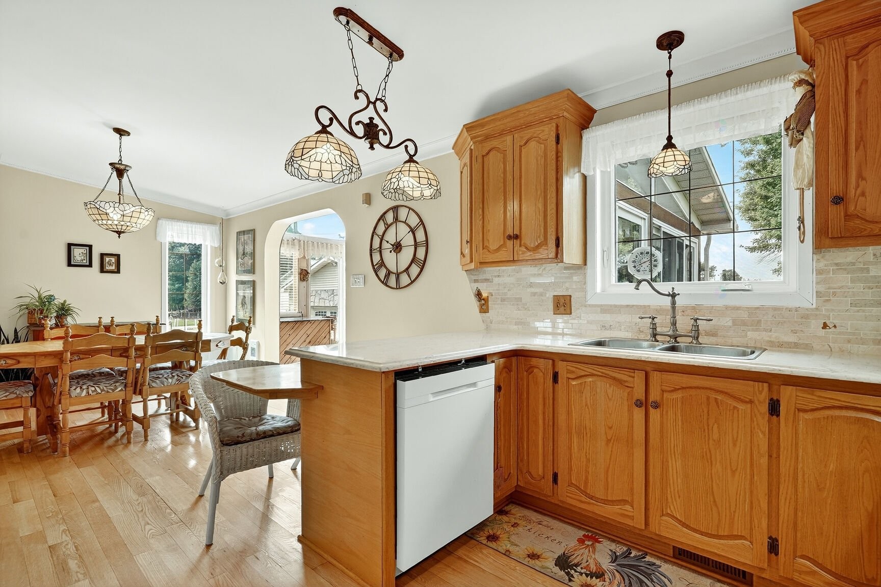 









186


Rg Ste-Sophie

,
Oka,







QC
J0N1E0

