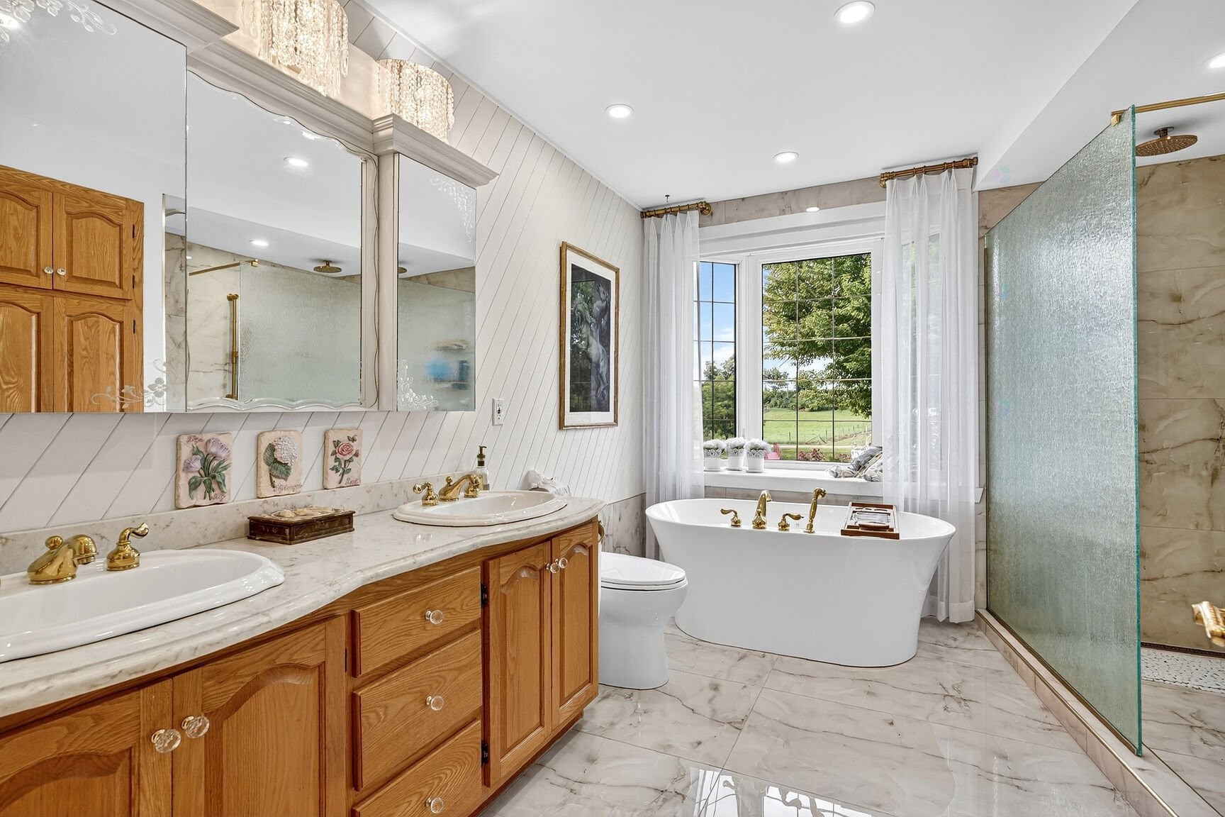 









186


Rg Ste-Sophie

,
Oka,







QC
J0N1E0

