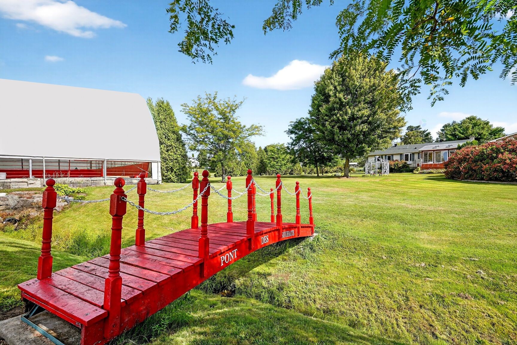 









186


Rg Ste-Sophie

,
Oka,







QC
J0N1E0

