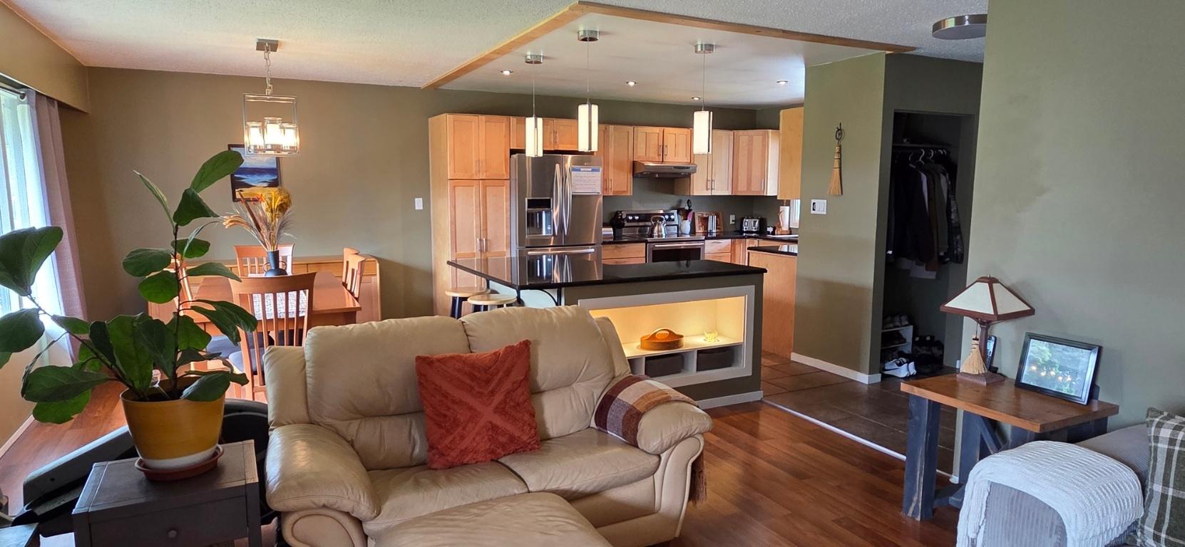 









64


100th

Avenue,
Kimberley,




BC
V1A 3A3

