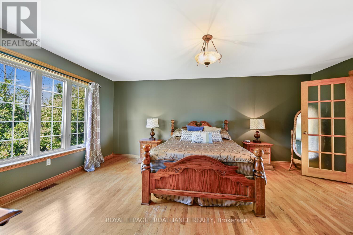 












3560/3562 WEIR ROAD

,
Edwardsburgh/Cardinal,




Ontario
K0E1X0

