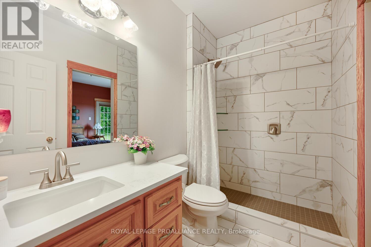 












3560/3562 WEIR ROAD

,
Edwardsburgh/Cardinal,




Ontario
K0E1X0

