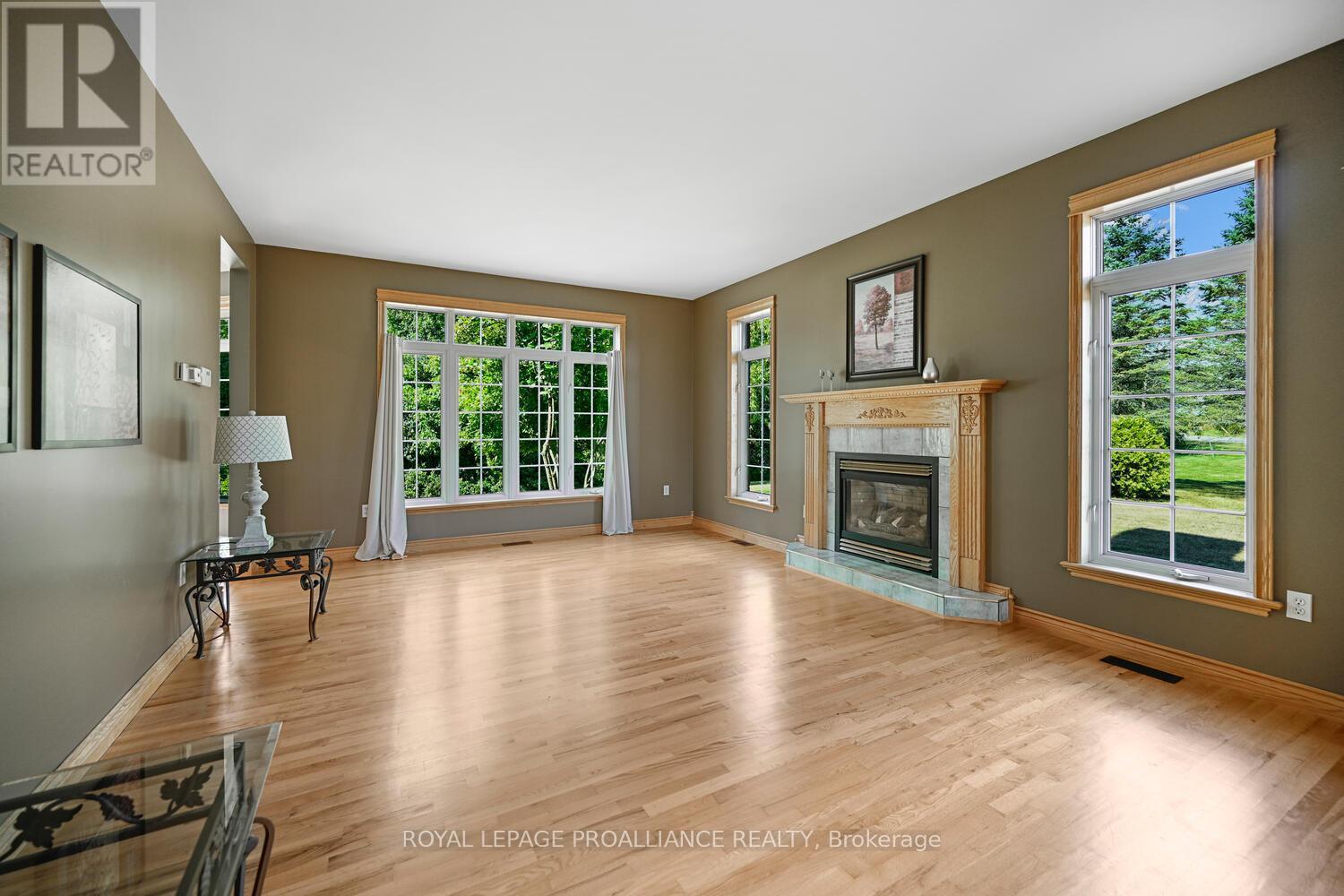 












3560/3562 WEIR ROAD

,
Edwardsburgh/Cardinal,




Ontario
K0E1X0

