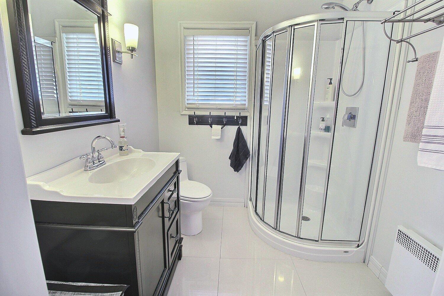 









234


Route 132

,
Baie-des-Sables,




QC
G0J1C0

