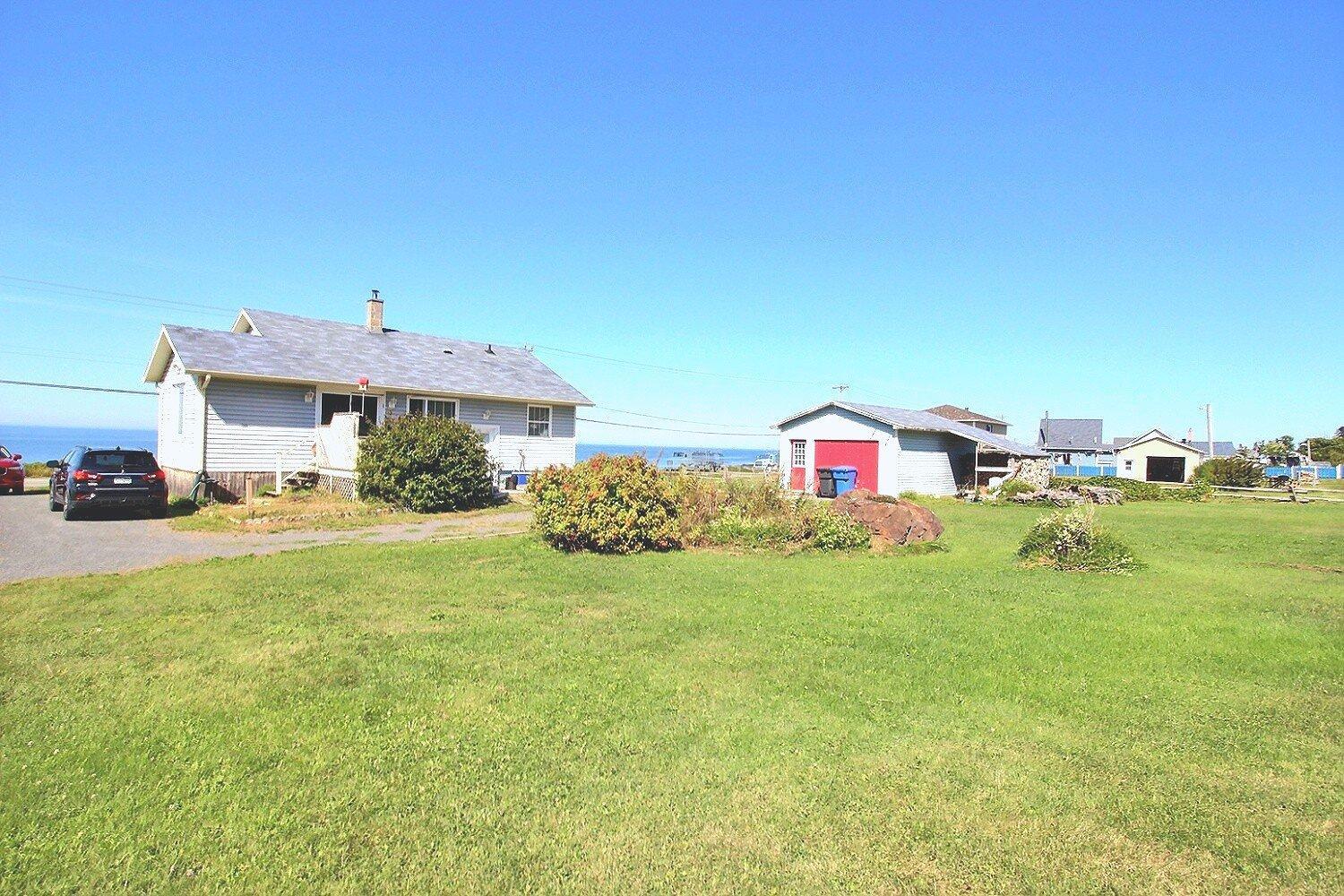 









234


Route 132

,
Baie-des-Sables,




QC
G0J1C0

