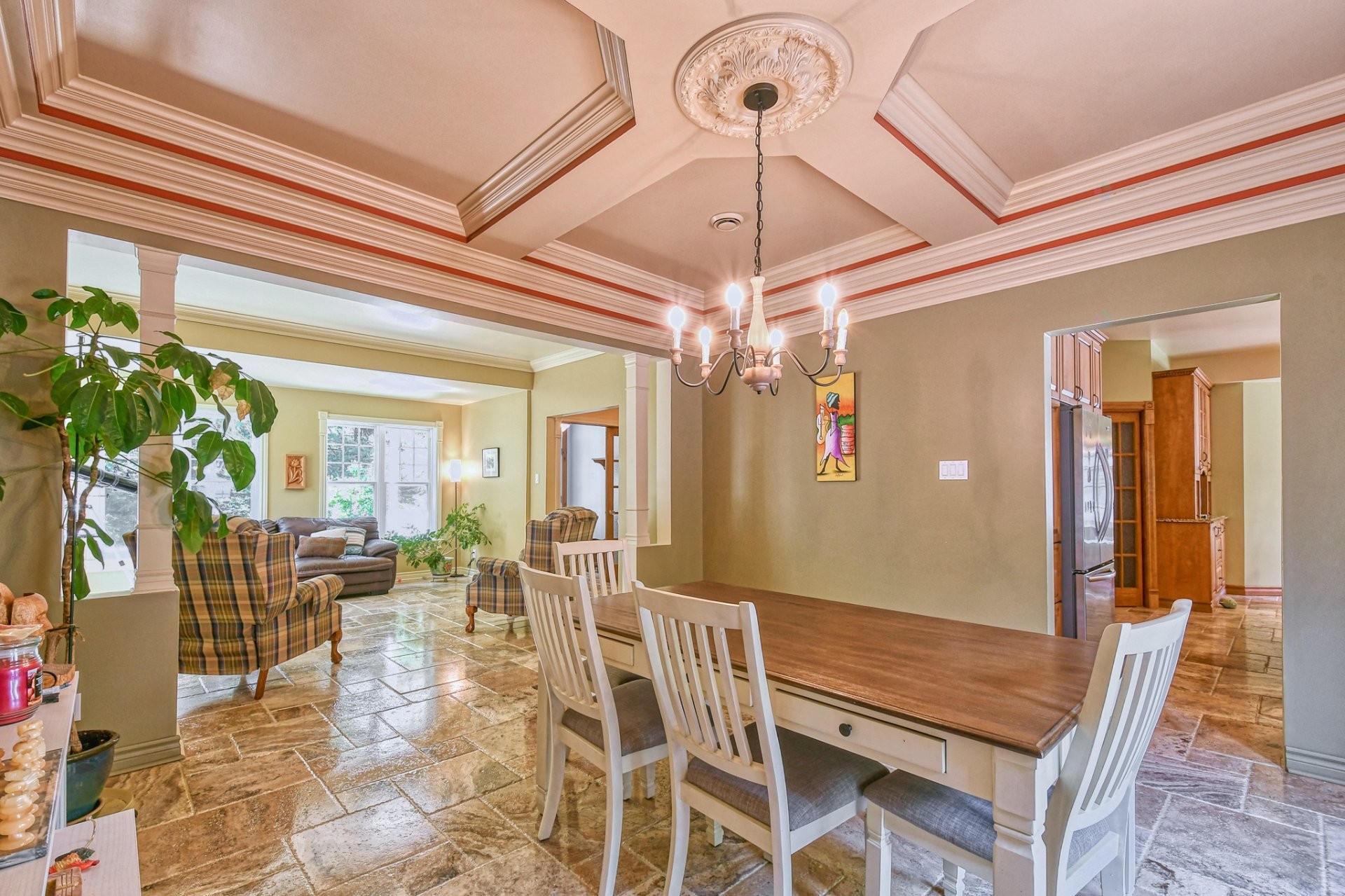 









465


Rue des Lilas

,
Sainte-Adèle,




QC
J8B0A1

