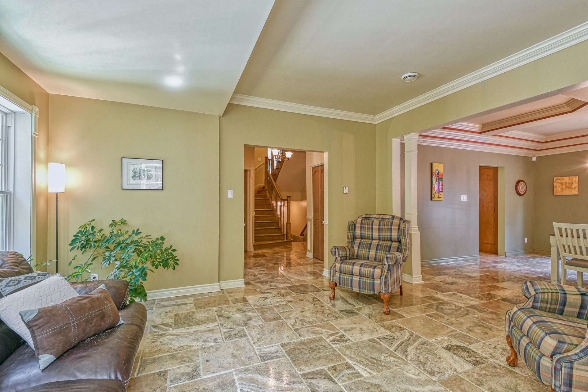 









465


Rue des Lilas

,
Sainte-Adèle,




QC
J8B0A1

