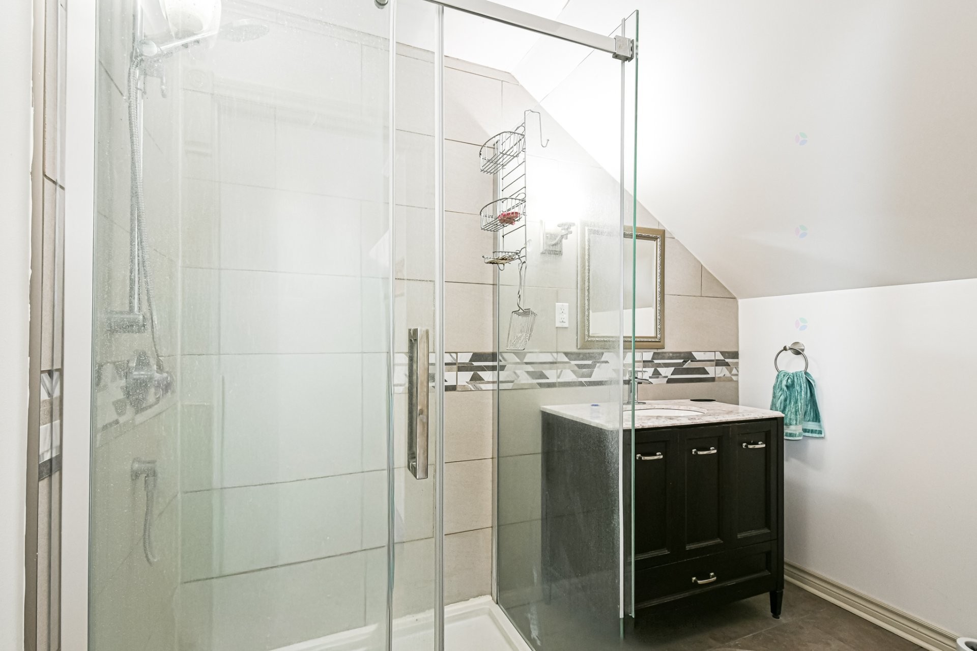 









465


Rue des Lilas

,
Sainte-Adèle,




QC
J8B0A1

