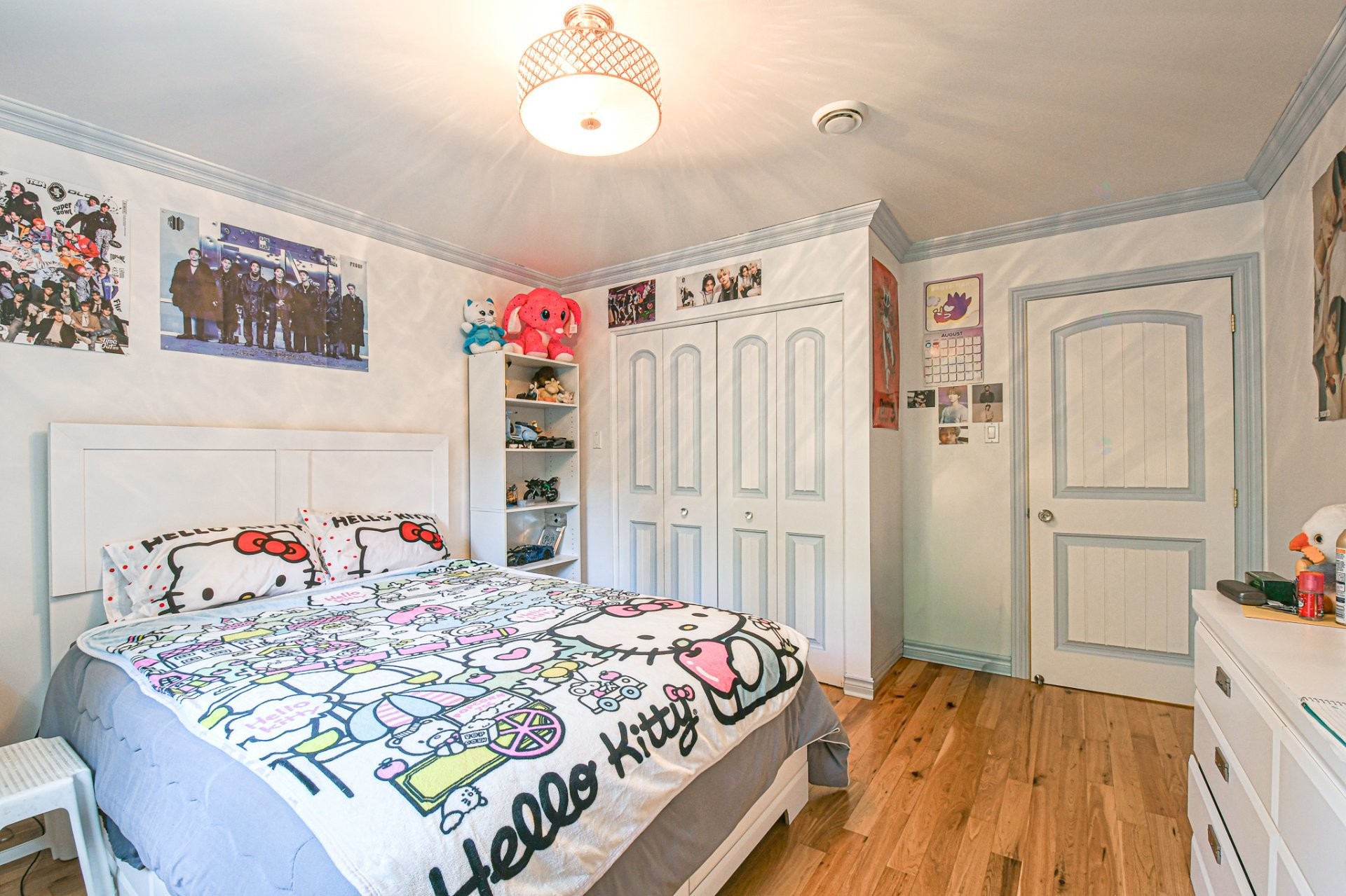 









465


Rue des Lilas

,
Sainte-Adèle,




QC
J8B0A1

