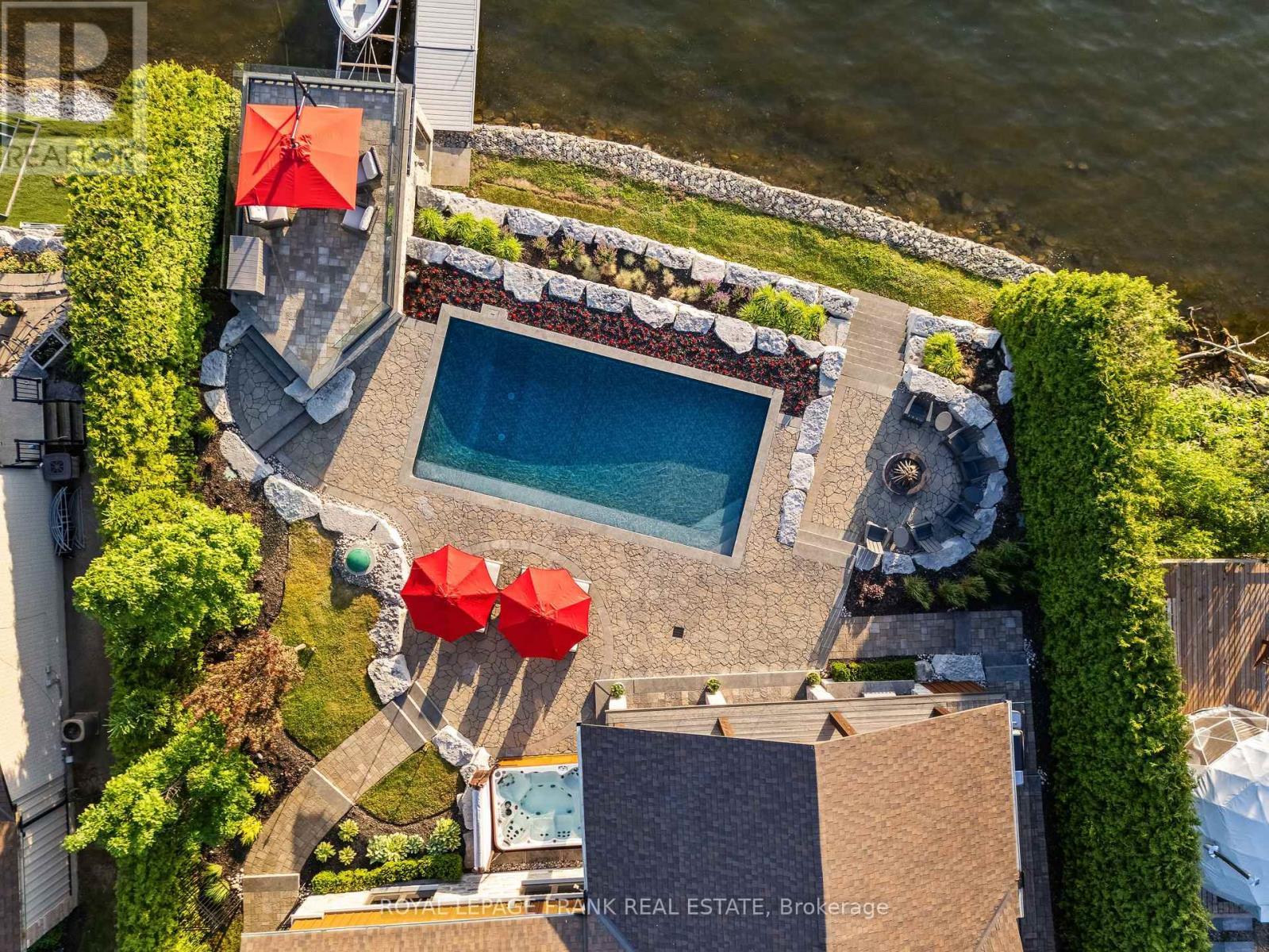 












257 STEPHENSON POINT ROAD

,
Scugog (Port Perry),




Ontario
L9L1B4

