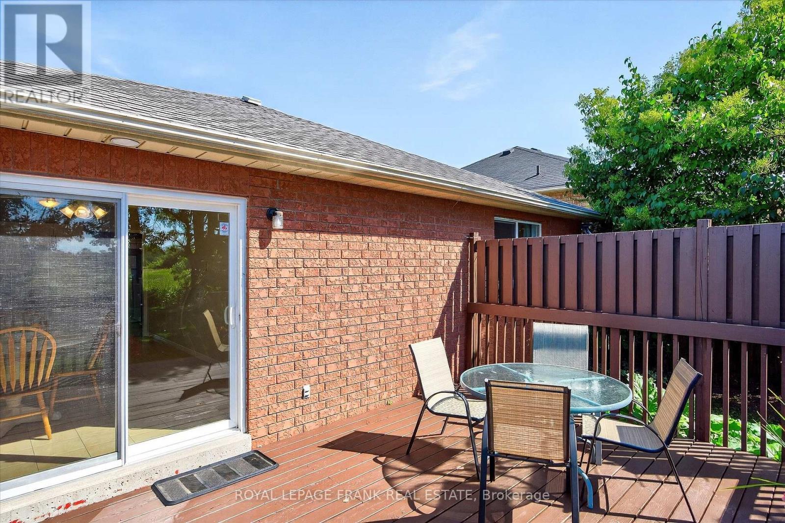 












3075 WESTRIDGE BOULEVARD

,
Peterborough (Monaghan Ward 2),




Ontario
K9K2K5

