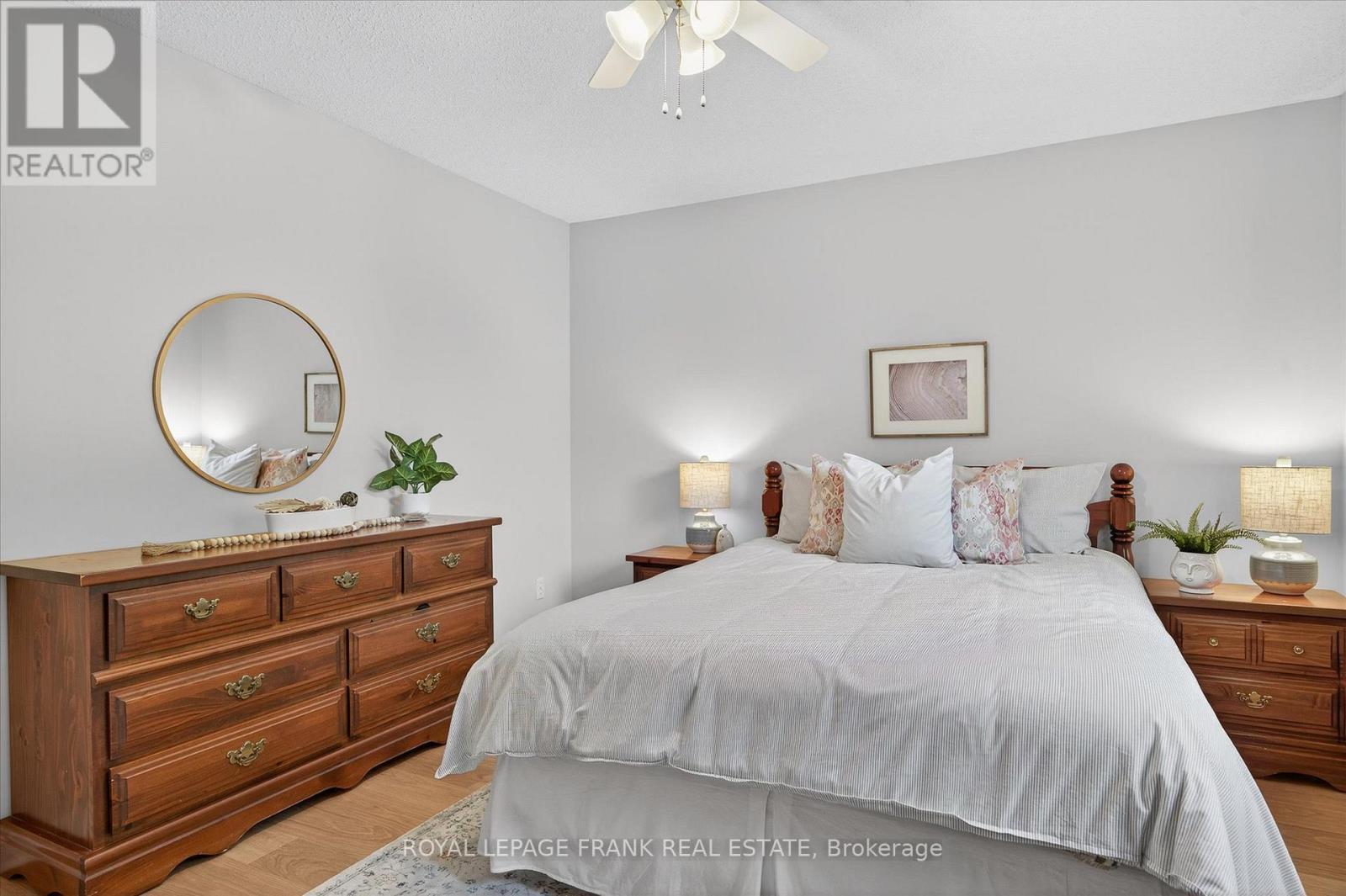 












3075 WESTRIDGE BOULEVARD

,
Peterborough (Monaghan Ward 2),




Ontario
K9K2K5

