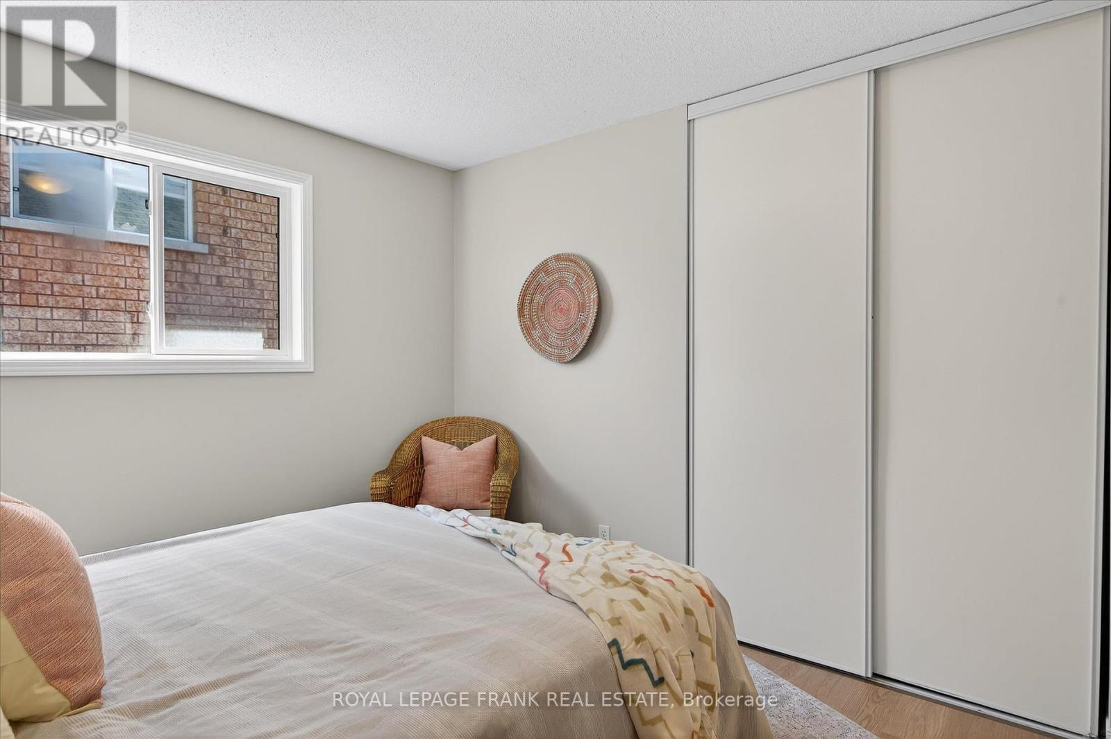 












3075 WESTRIDGE BOULEVARD

,
Peterborough (Monaghan Ward 2),




Ontario
K9K2K5

