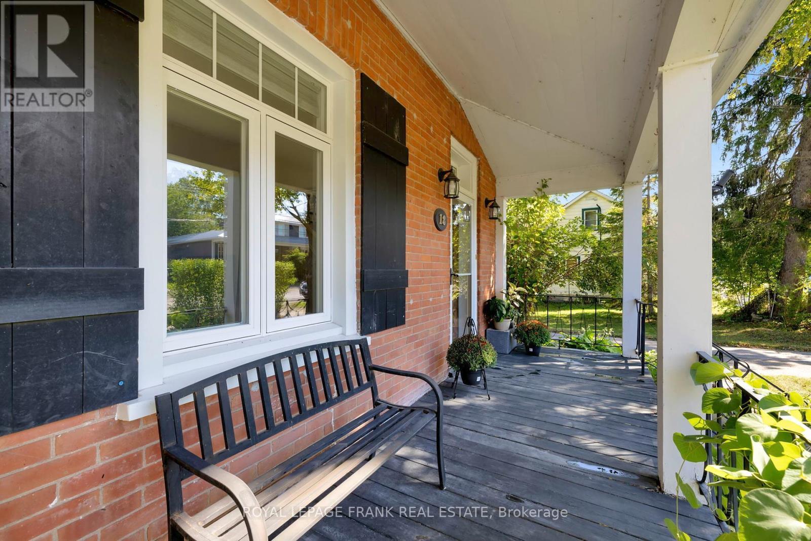 












18 NASSAU STREET

,
Selwyn,




Ontario
K0L2H0

