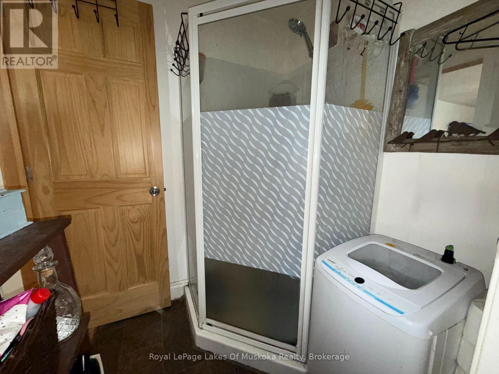 












16 BARBARA STREET

,
Perry (Novar),




Ontario
P0A1R0

