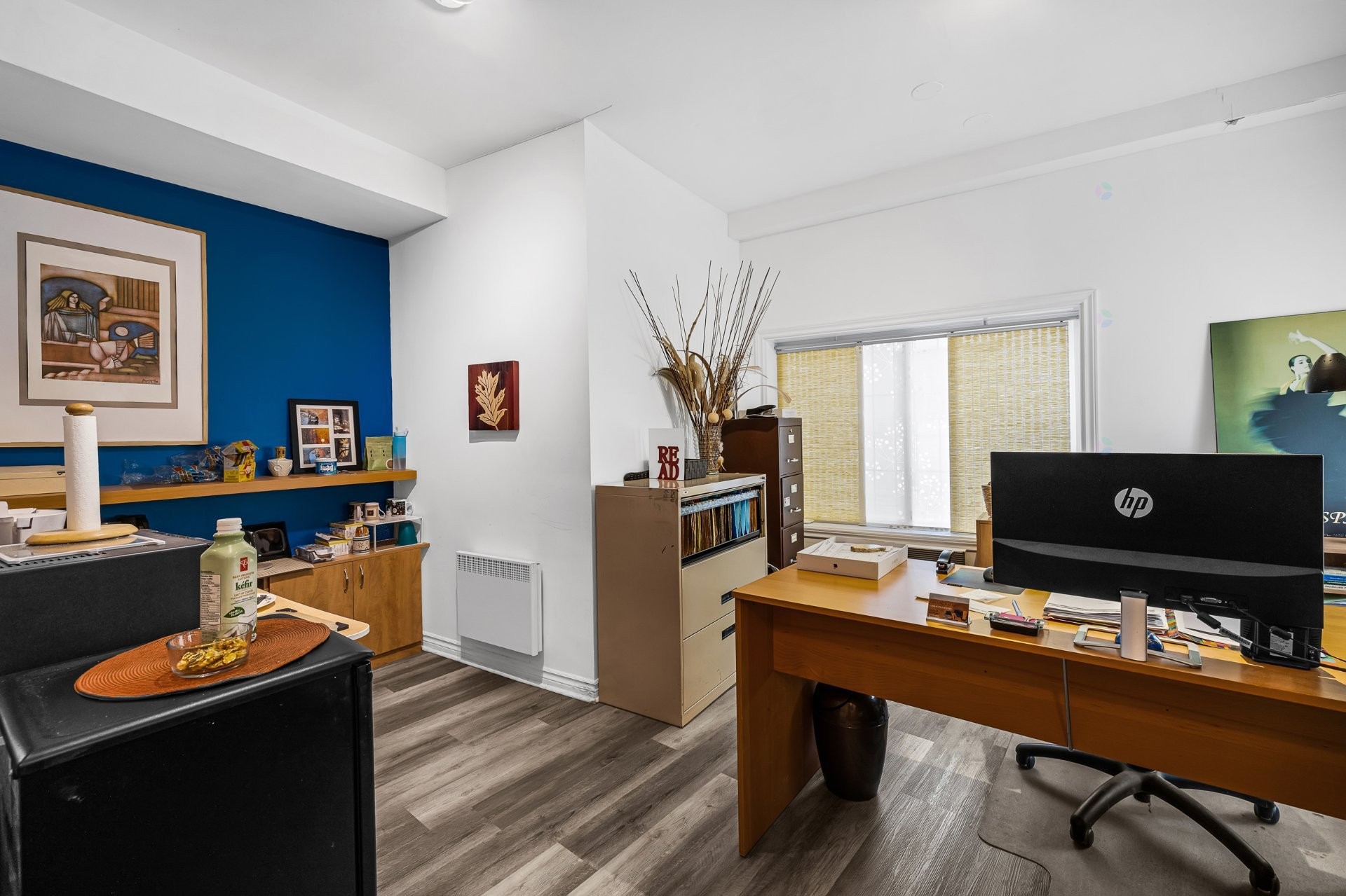 









2071

 - 2075


Boul. St-Laurent

,
Montréal (Ville-Marie),




QC
H2X2T3

