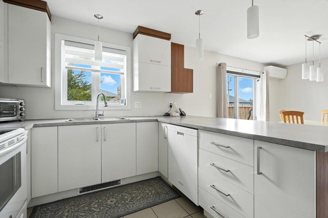 









41


Rue des Plaines

,
Saint-Anselme,




QC
G0R2N0

