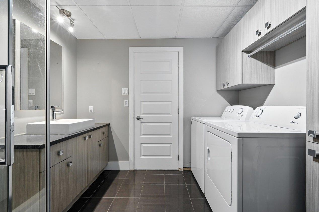 









41


Rue des Plaines

,
Saint-Anselme,




QC
G0R2N0

