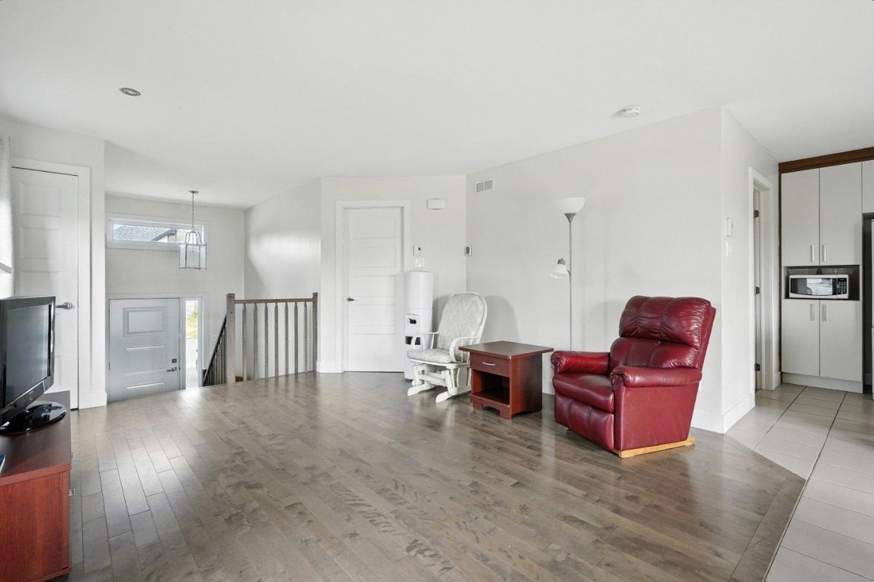 









41


Rue des Plaines

,
Saint-Anselme,




QC
G0R2N0

