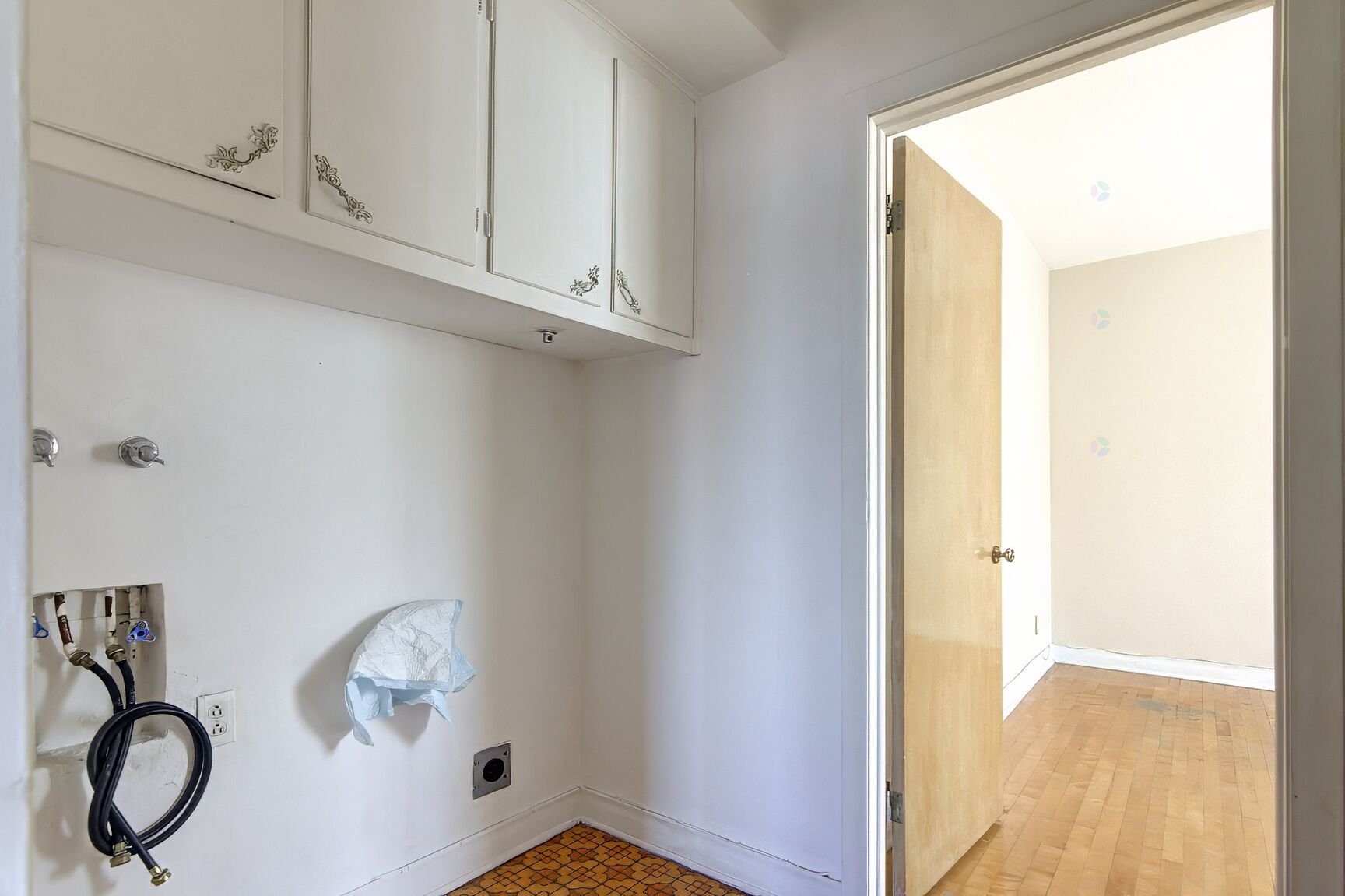 









9040

 - 9042


Rue De Forbin-Janson

,
Montréal (Mercier/Hochelaga-Maisonneuve),




QC
H1K2L3

