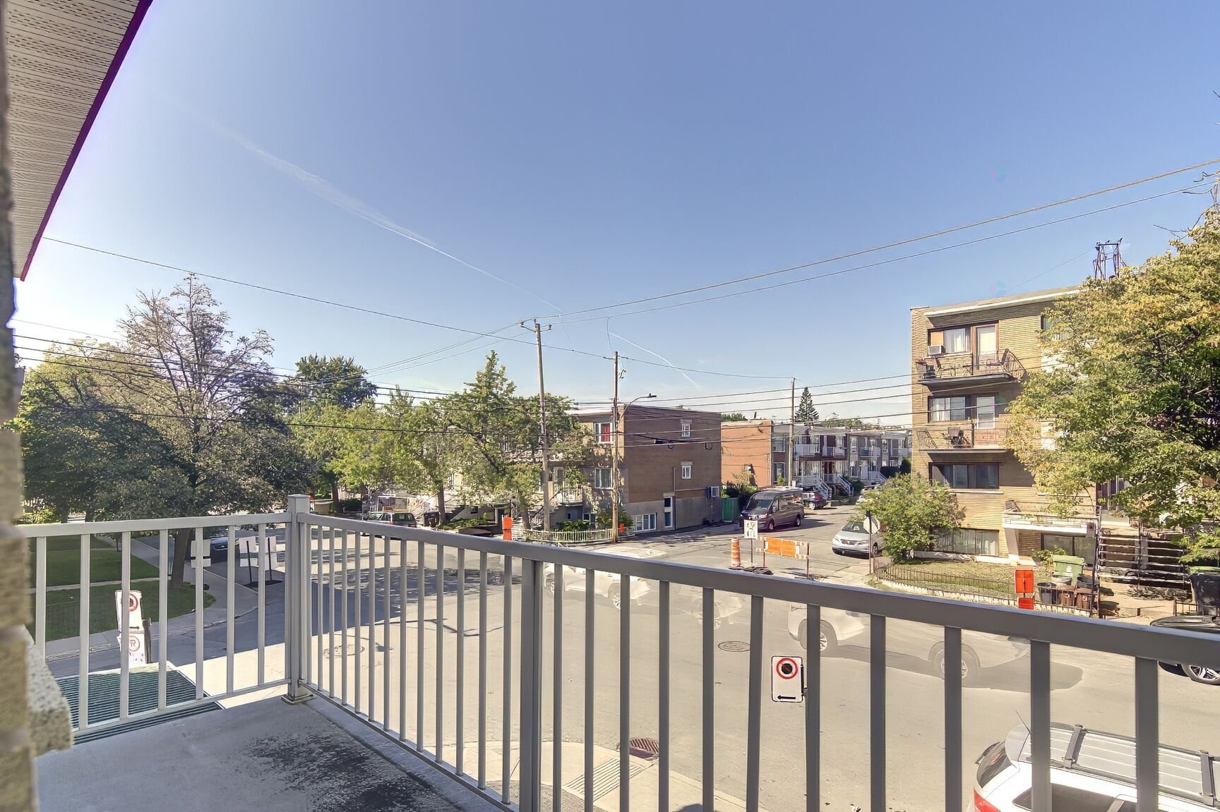 









9040

 - 9042


Rue De Forbin-Janson

,
Montréal (Mercier/Hochelaga-Maisonneuve),




QC
H1K2L3

