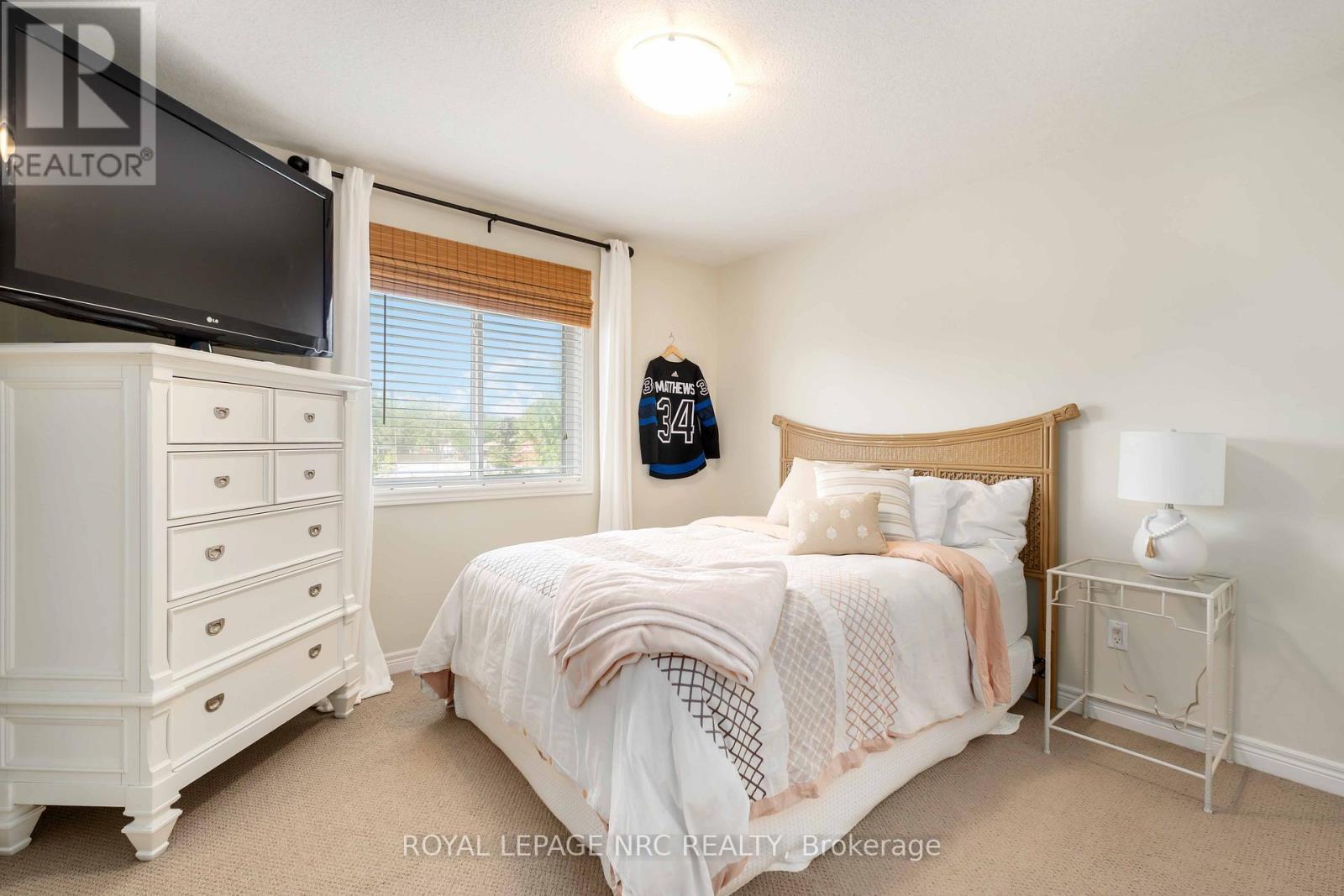 












2475 DIANE STREET

,
Fort Erie (Stevensville),




Ontario
L0S1S0

