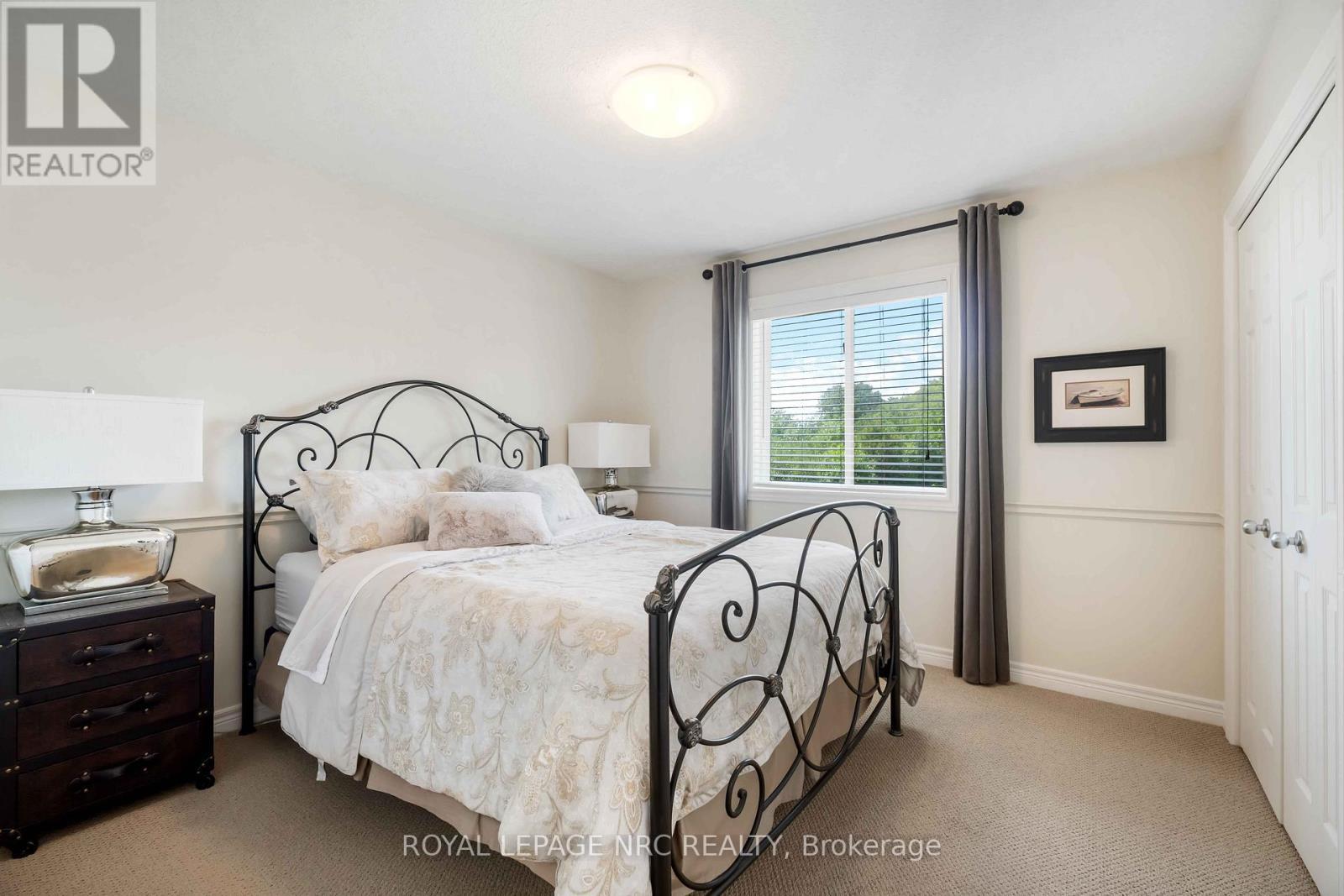 












2475 DIANE STREET

,
Fort Erie (Stevensville),




Ontario
L0S1S0


